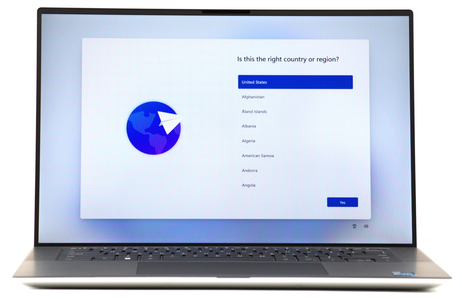 Dell XPS 15 9530 – FHD+ – i7-13700H – 16GB RAM – Arc A370M – 512GB SSD – Silver