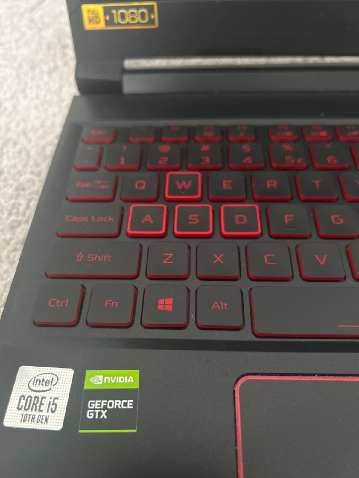 Acer Nitro 5 17.3″ (512 GB,Intel Core i5 10th Gen.,8GB) Laptop – Obsidian Black