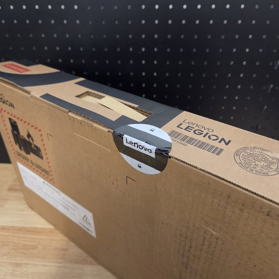 Lenovo Legion 5 15.1″ WQXGA OLED Gaming Laptop