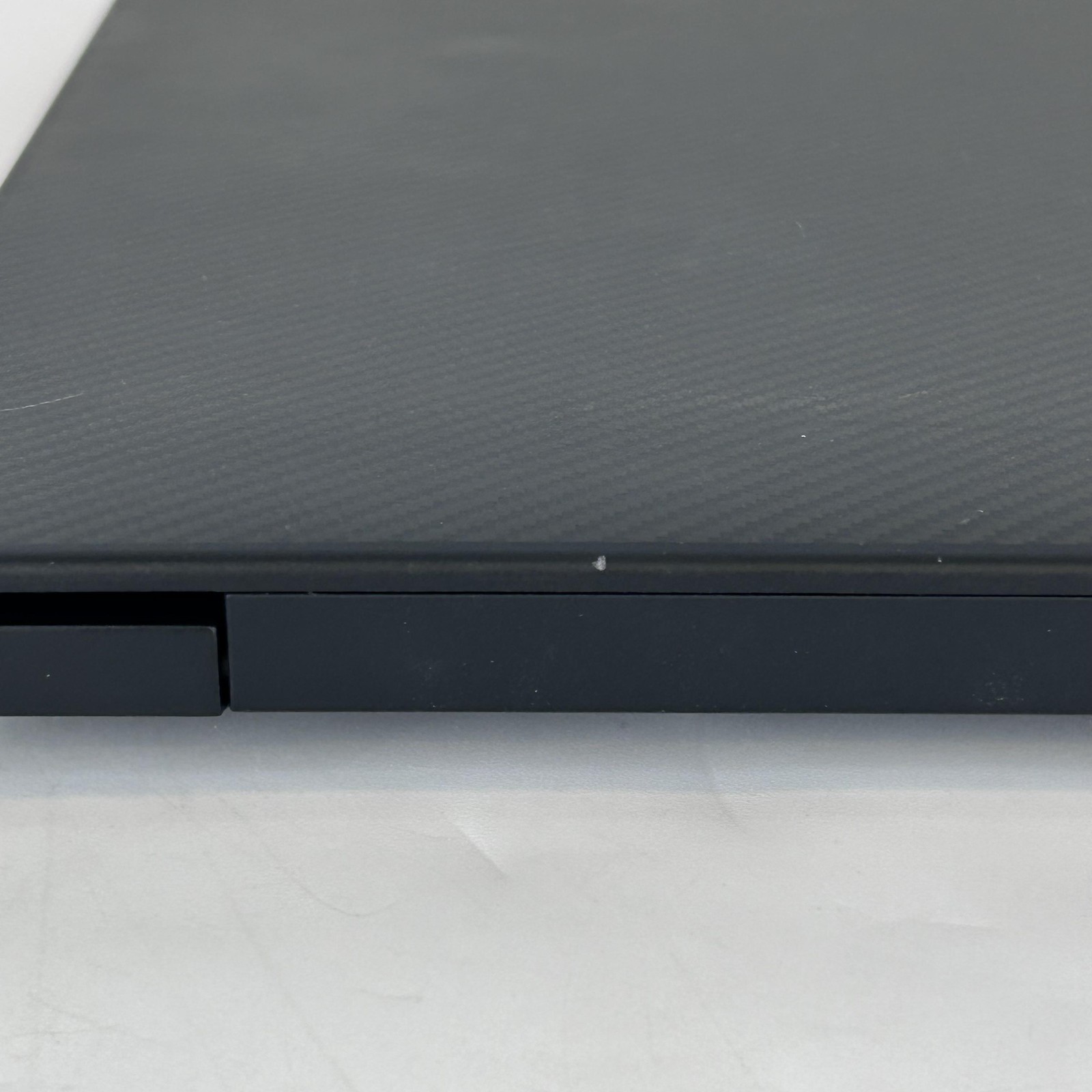 Lenovo ThinkPad X1 Extreme Gen 5 16 UHD+ TOUCH i9-12900H 64GB 2TB RTX 3080 Ti