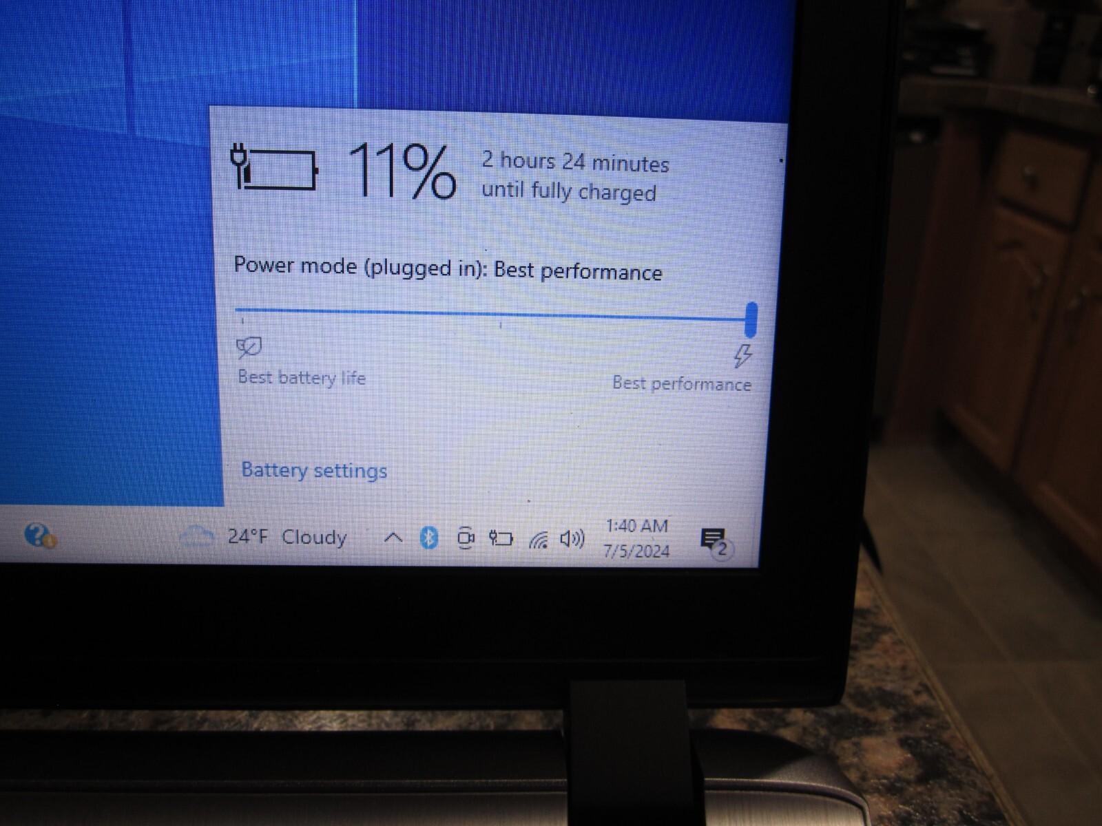 HP PROBOOK 455 G3 – 15.6″ | AMD A10-8700 | 16GB RAM | 256GB SSD | WINDOWS 10