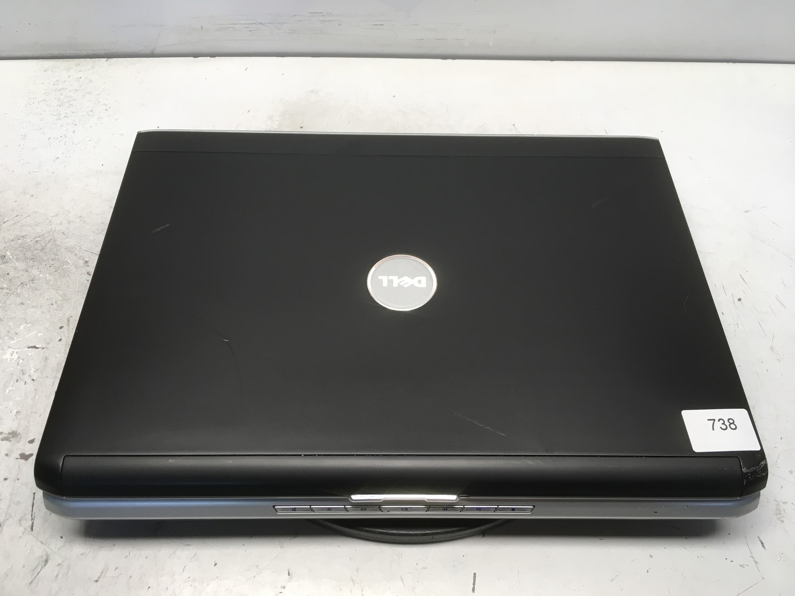 Dell Inspiron 1720 Intel Core 2 Duo 06FD 2GHz 2 GB NO HDD No Batt