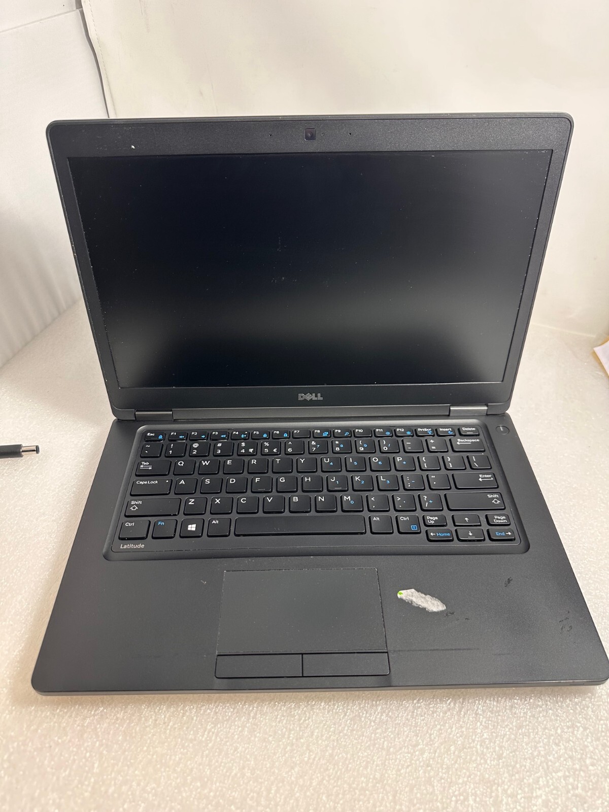 Dell Latitude 5480 14″ FHD Intel Core i5-6300U 8gb ram 256gb M.2 Sata No OS