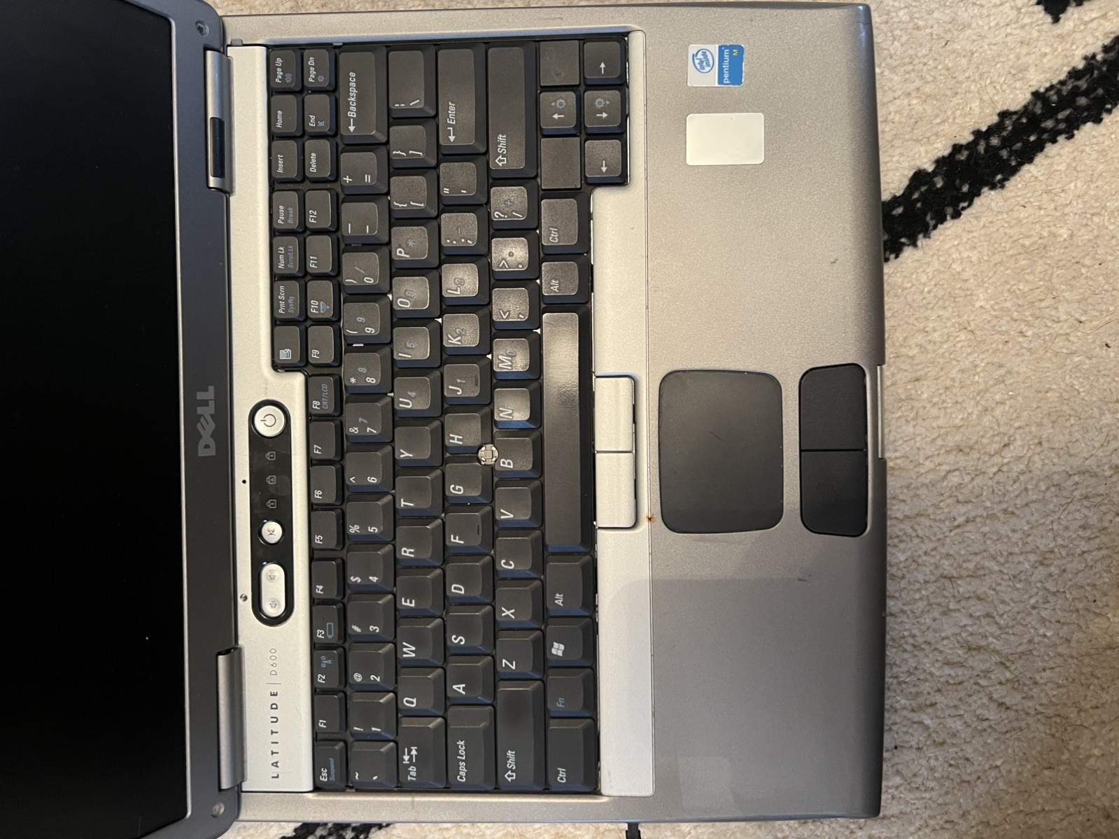 Vintage Dell Latitude D600 and Apple iPad 1st Generation 64GB SILVER