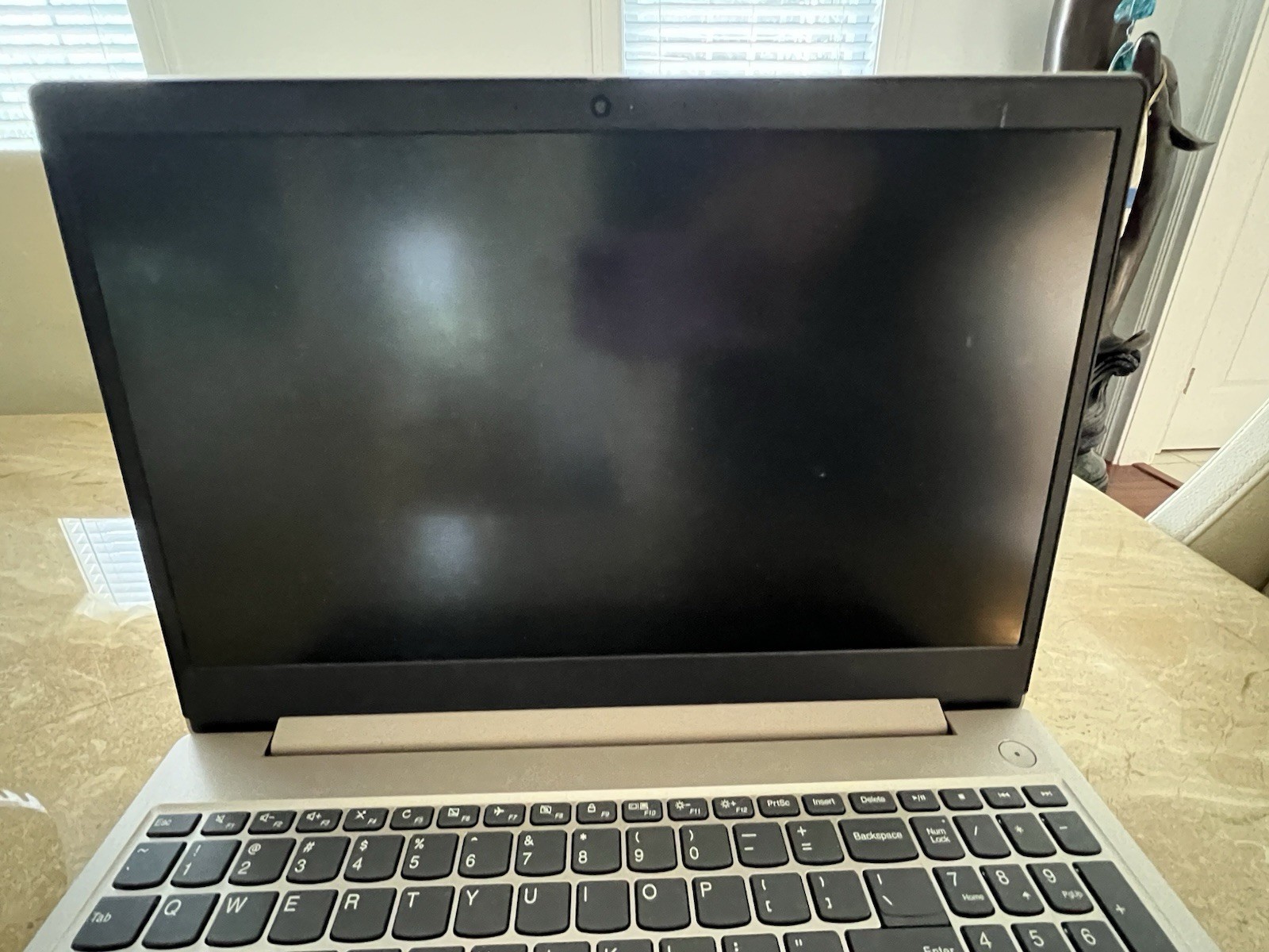 Lenovo IdeaPad 15” Touch Laptop Intel Core AMD Radeon Graphics SSD Office Pro NR