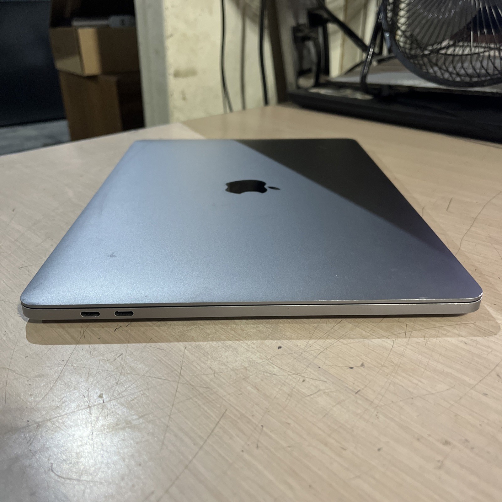 APPLE MACBOOK PRO 13″ TOUCH/2018 CORE I5-8259U 2.3GHZ 8GB RAM 256SSD