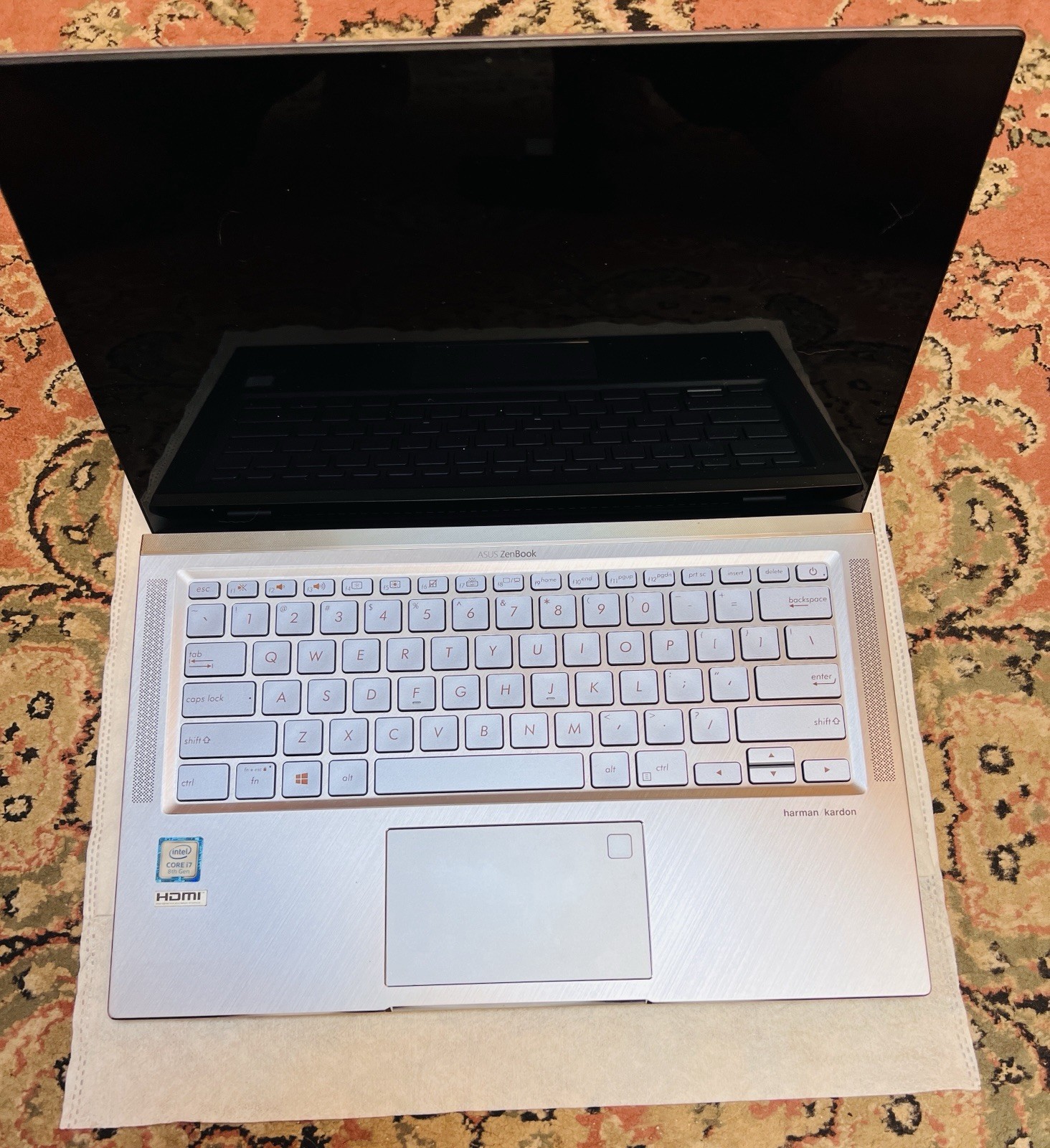 Asus Zen Book Ux431FA, I7 8th Generation @1.80GHz,8G,UHD Graphics,256G,Win11 Pro