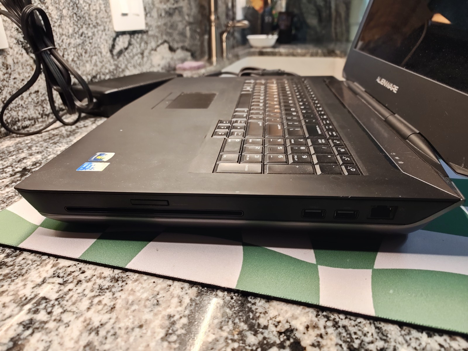 Alienware 18 Laptop Intel Core i7-4th Gen 2.8GHz 32GB 250gb ssD GTX780M X2
