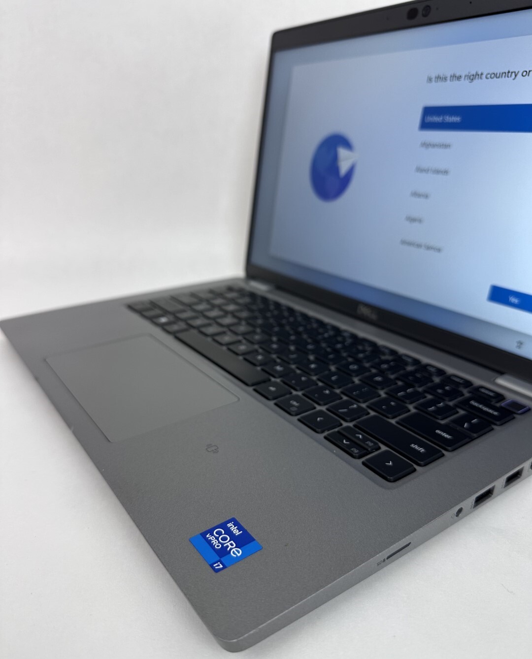 Dell Latitude 5420 14″ FHD i7-1185G7 1.8GHz 16GB 256GB SSD W11P Laptop U