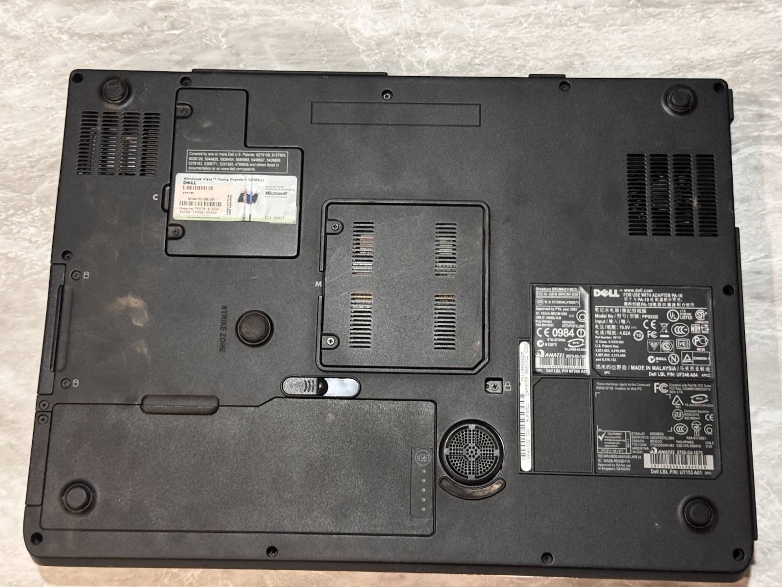 Dell Inspiron E1705 Laptop Intel C2D T7200 2GHz 2gb RAM 120gb HDD Windows XP