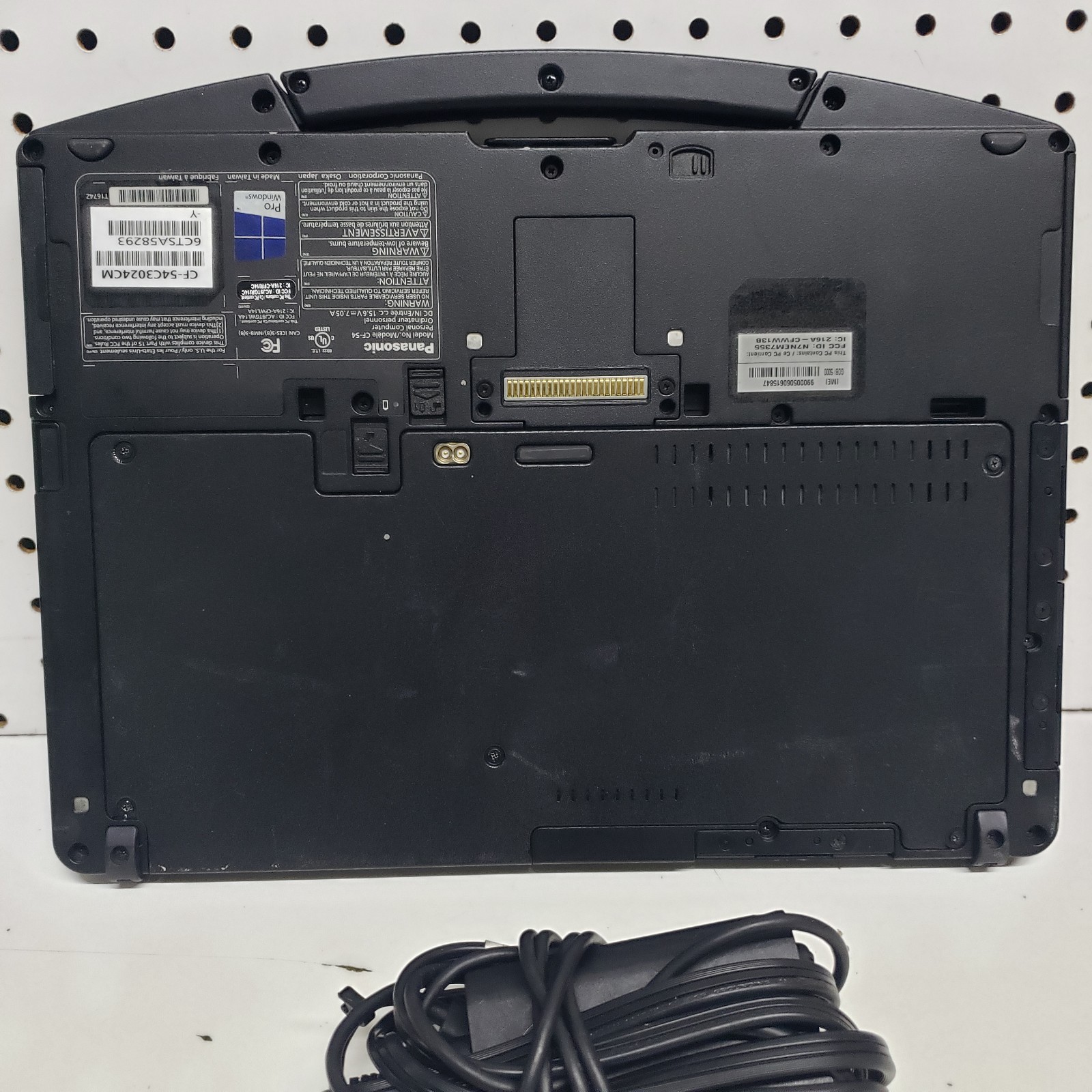 Panasonic ToughBook CF-54 14″ i5-5300U CPU 2.30Ghz 8GB Ram 256GB SSD Win11 Pro