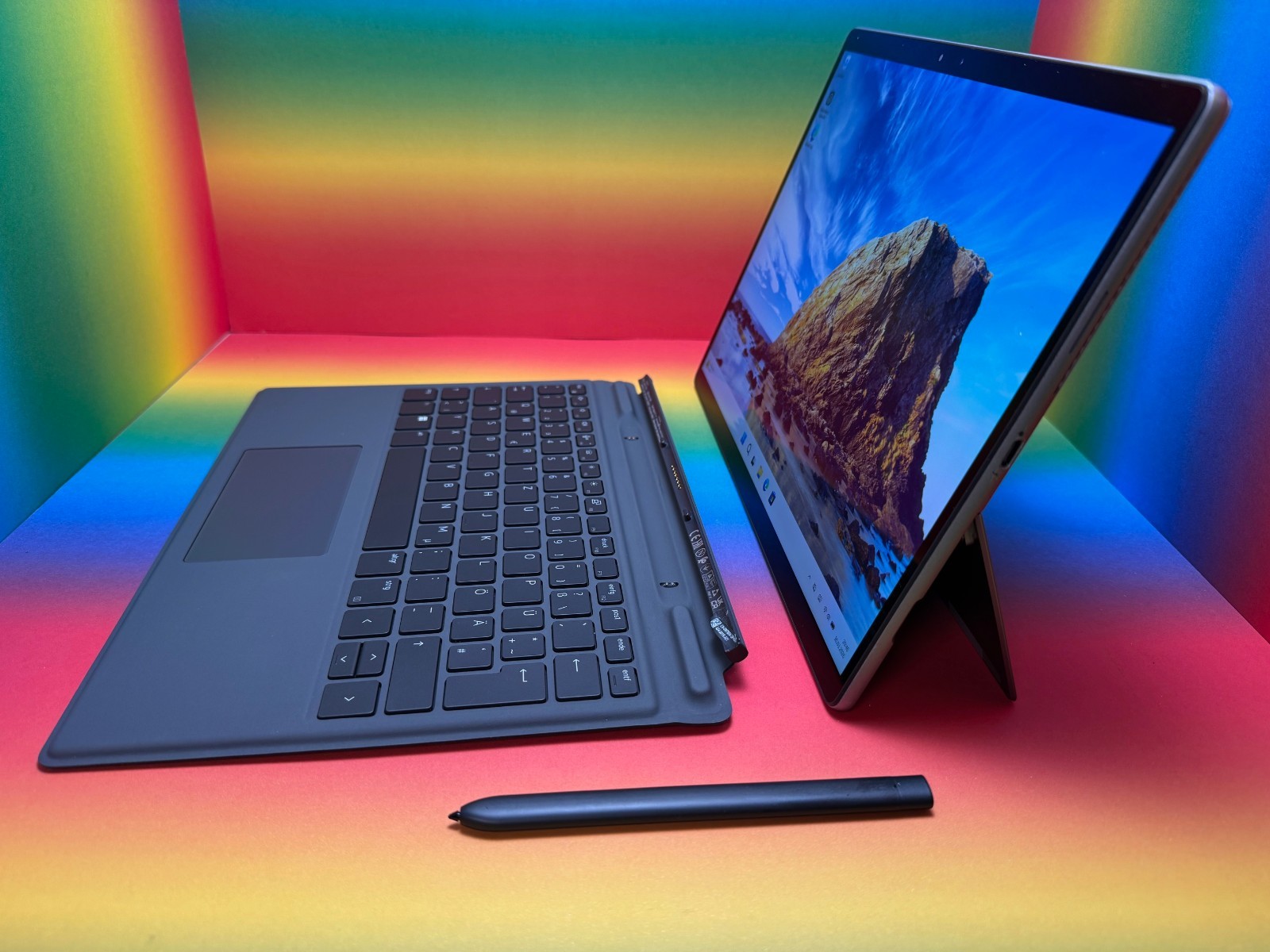 Dell Latitude 7320 2-in-1 LTE eSIM i5-1140G7 8GB 256GB 13″ DE Win11Pro FID ST FP