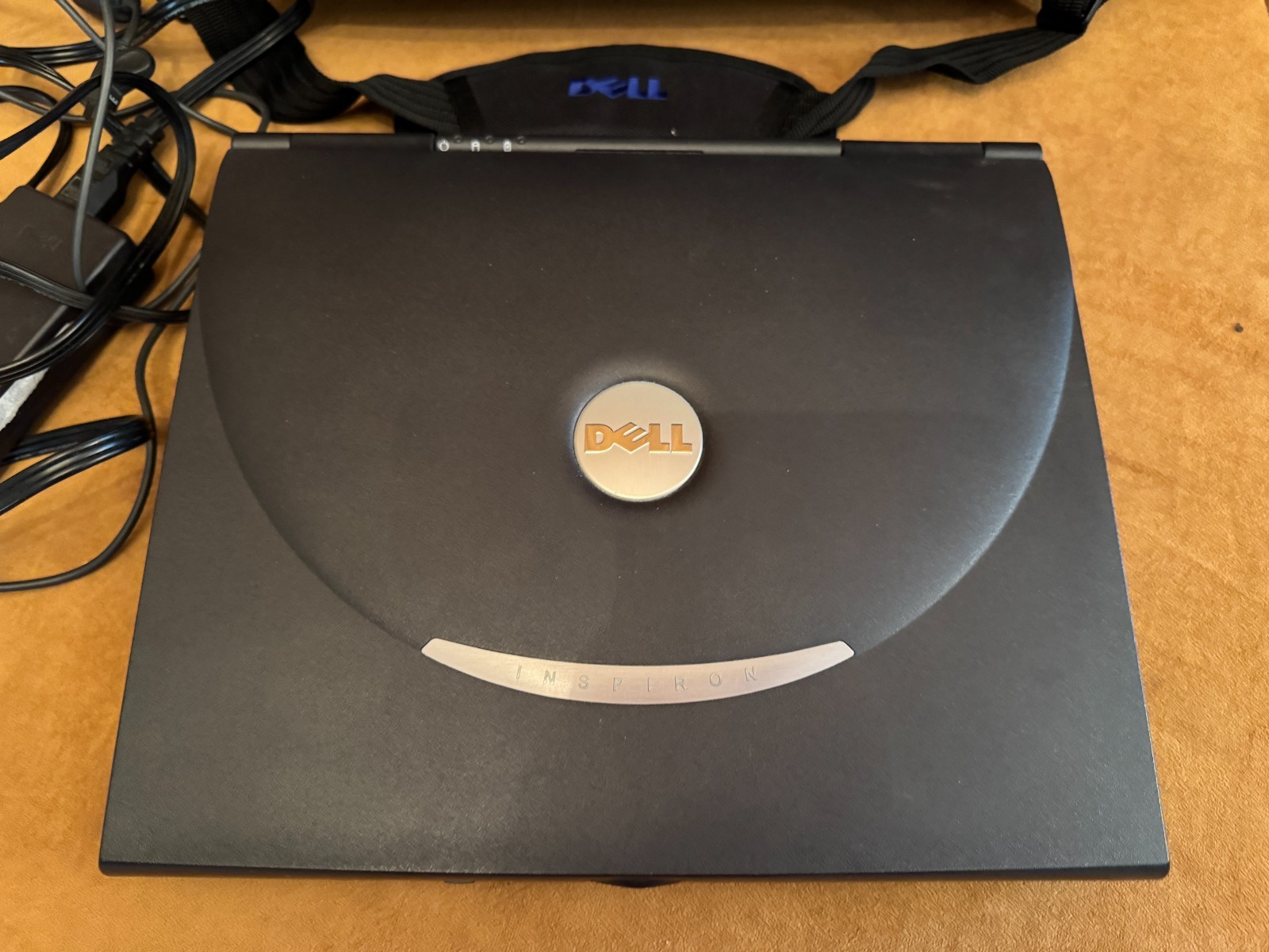 WORKING Vintage Dell Latitude Laptop & case C800 PP01X Vintage Gamer Windows XP