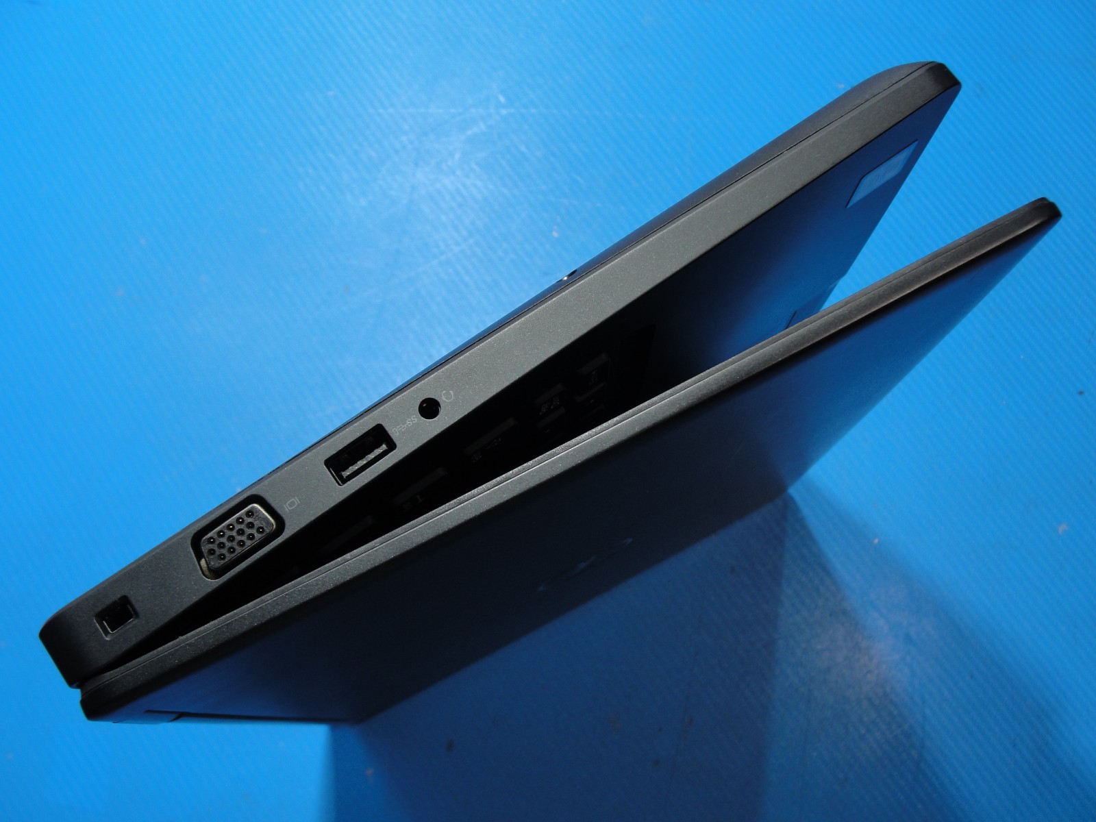 Dell Latitude 5480 14”Full HD Intel Core i5-6300U 8GB RAM 256GB SSD Win10 Pro