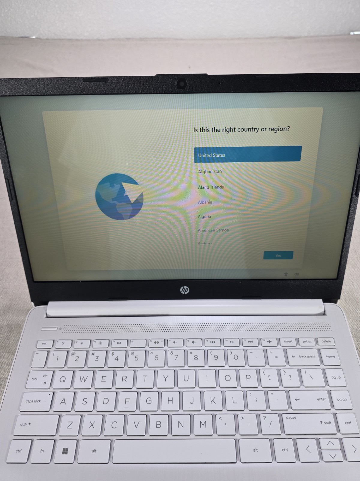 HP 14-dq0052dx 14″ Laptop Intel Celeron Windows 11 Silver Tested Working