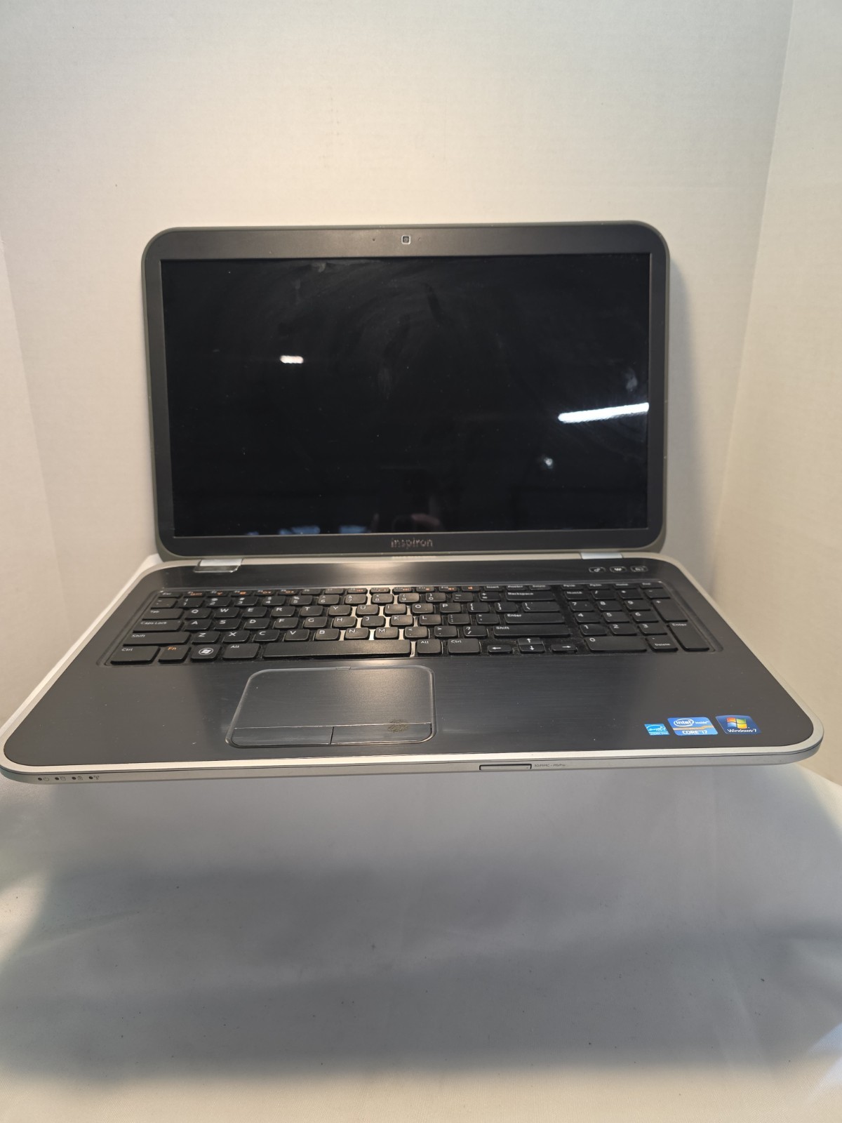 Dell Inspiron 5720 i5-3210M 2.5GHz 6GB 1TB W10P wifiBT power cord