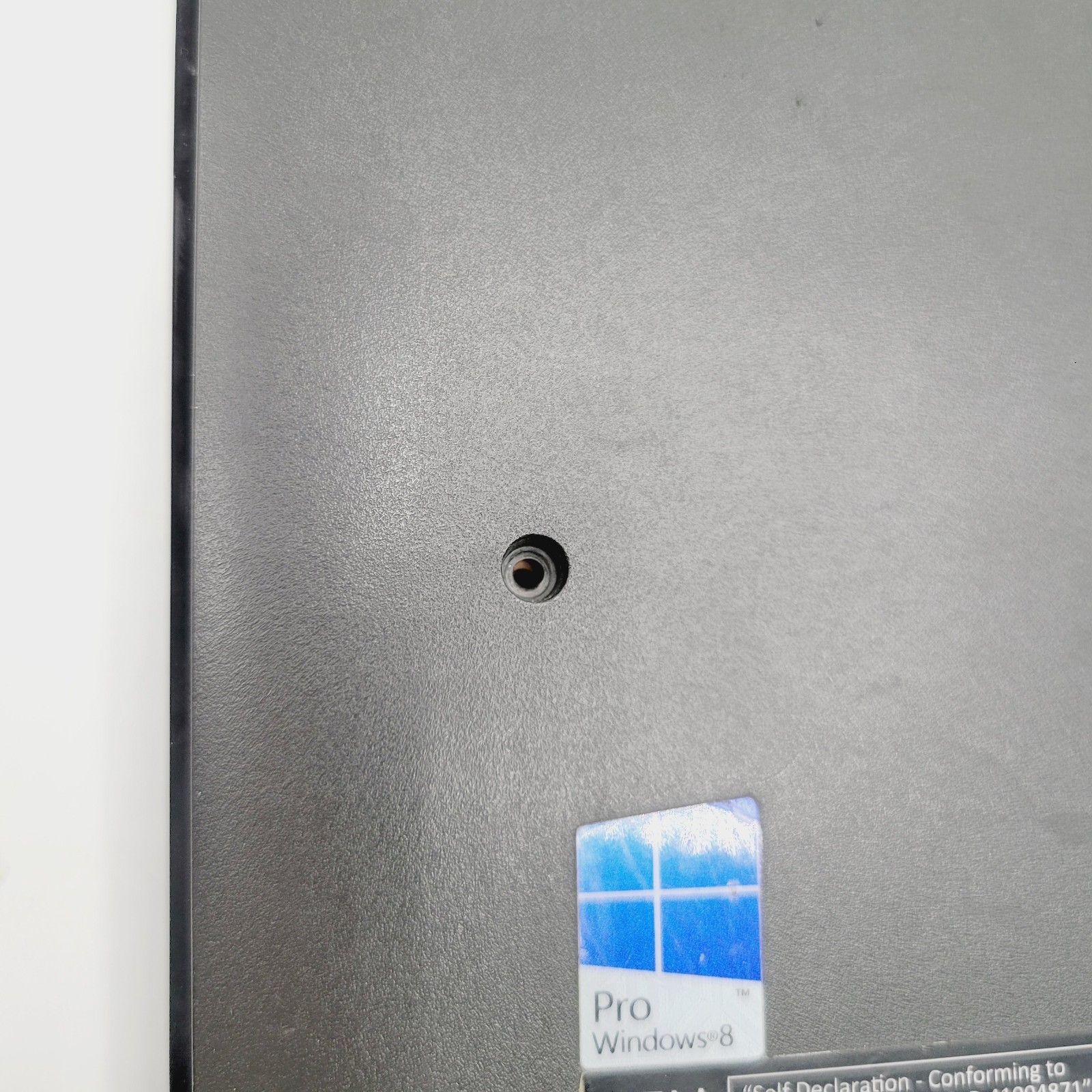 Dell Latitude 3340 Core i3 4005U 1.7GHz 4GB RAM No HDD 13″ – ***Boot to Bios