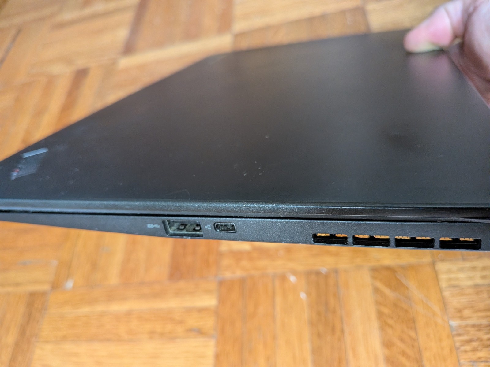 Lenovo ThinkPad X1 Carbon 2nd Gen 14″ i7-4600U 2.10GHz 8GB RAM 465GB HD Win10Pro