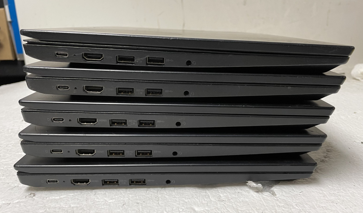 Lot of 5 Lenovo ThinkPad E495 14″ Ryzen 5 3500U @2.10GHz 8GB RAM NO SSD Parts