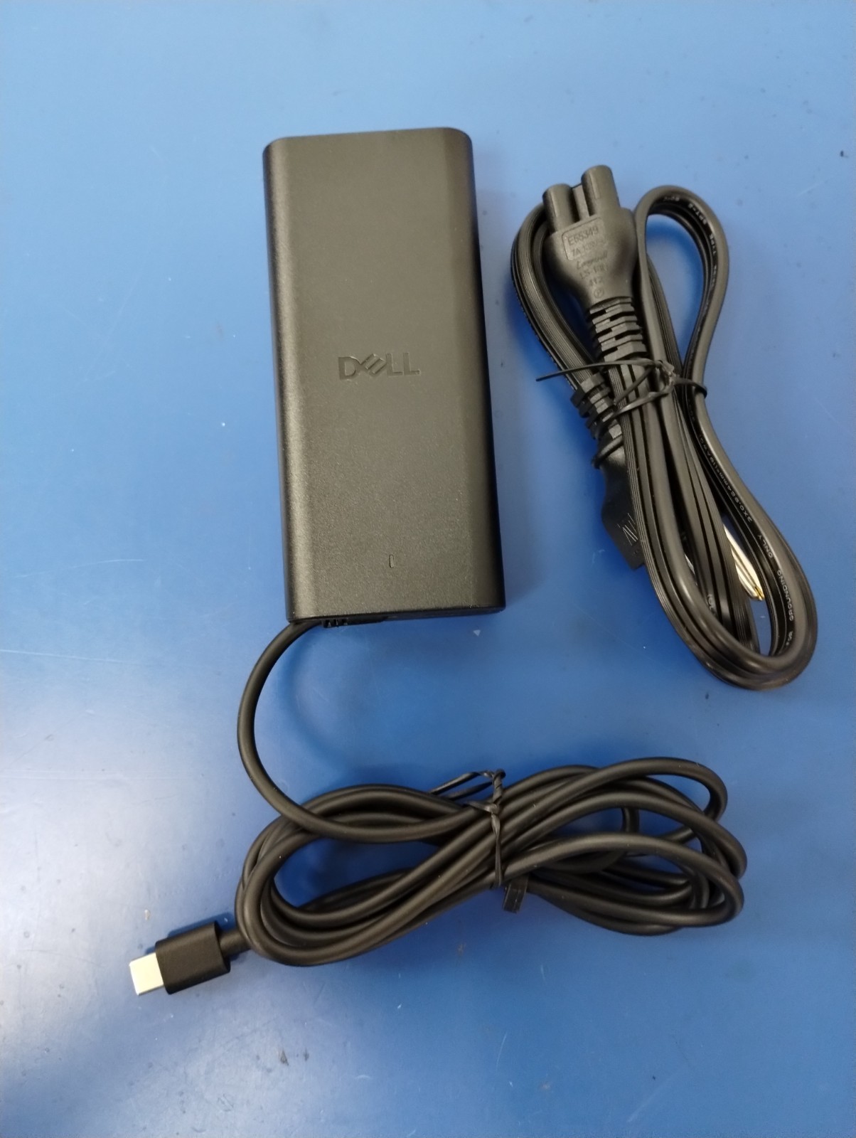 DELL 16 DB16250 VPVXG Intel Core Ultra 9 288V, 3.30 GHz, 32 GB RAM, 1 TB NVMe