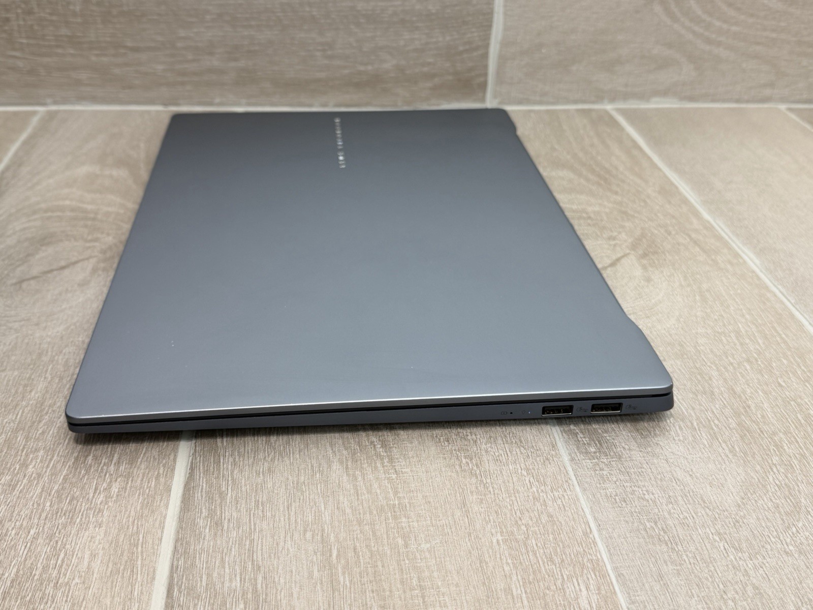 Asus Vivobook S 15 S5506M 15.6″ Core Ultra 7 155H 16GB RAM 1TB NVMe SSD Win-11