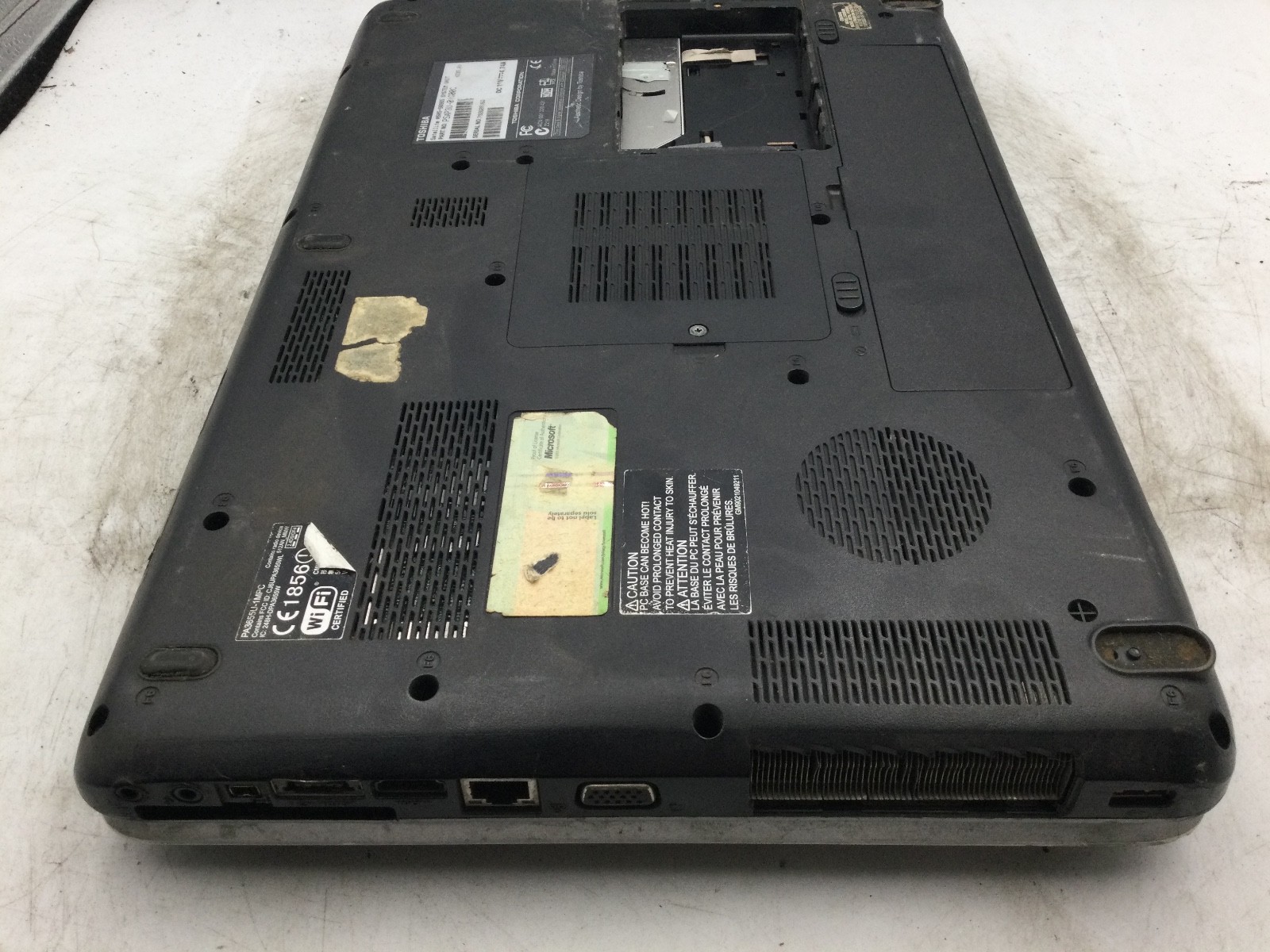 TOSHIBA SATELLITE A505 S6965 – FOR PARTS – INTEL CENTRINO – 1GB RAM -15″-READ-BB