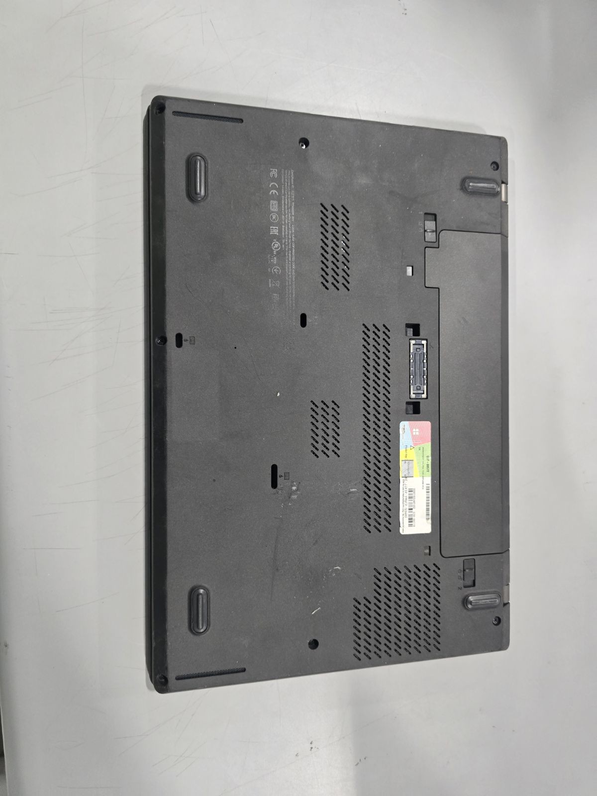 LENOVO THINKPAD T450 14″ 1600X900 I5-5200U 8GB 256GB SSD – Scratch & Dent