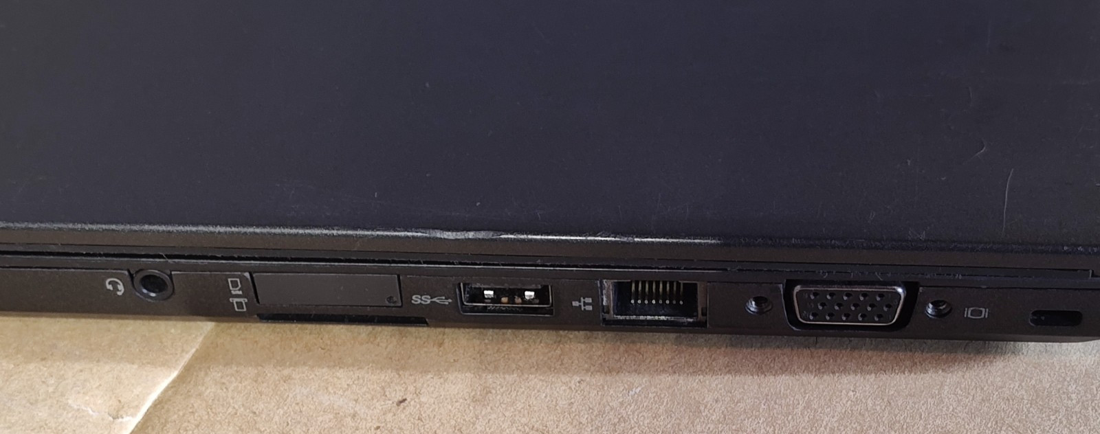 Lenovo ThinkPad T440s 14in, Intel Core i5-4200u 4GB Internal Ram No SSD/OS PARTS