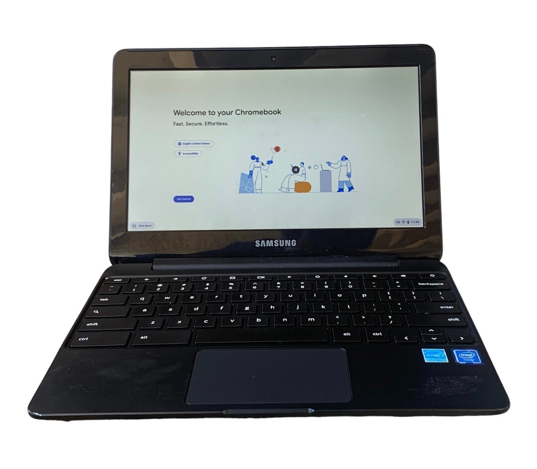 Samsung Chromebook 3 ‎XE500C13 11.6” (16GB SSD Intel Celeron N3050 1.6GHz)