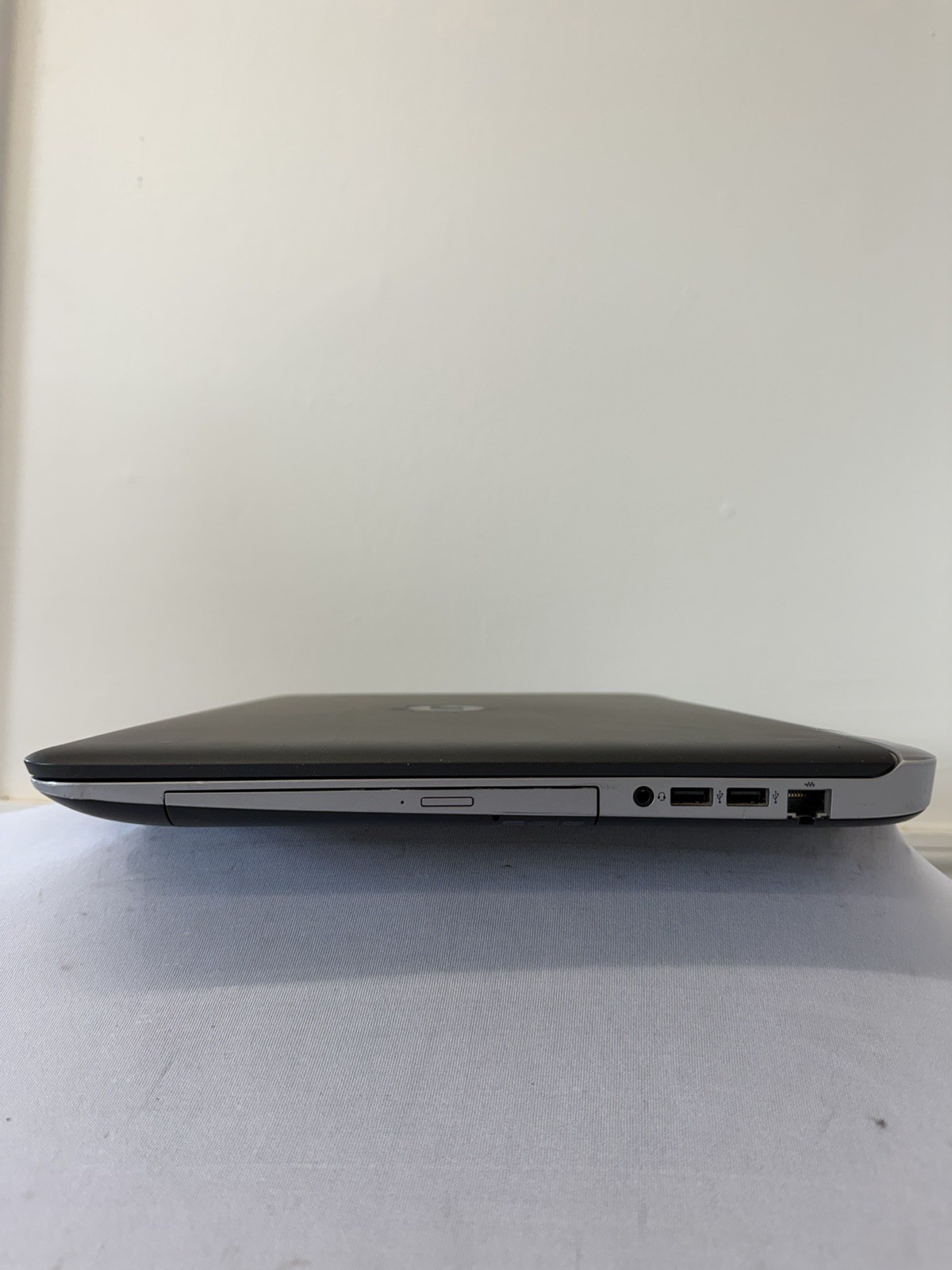 HP Probook 470 G3 Laptop – Good Screen – Intel i5-6200U – Read Des