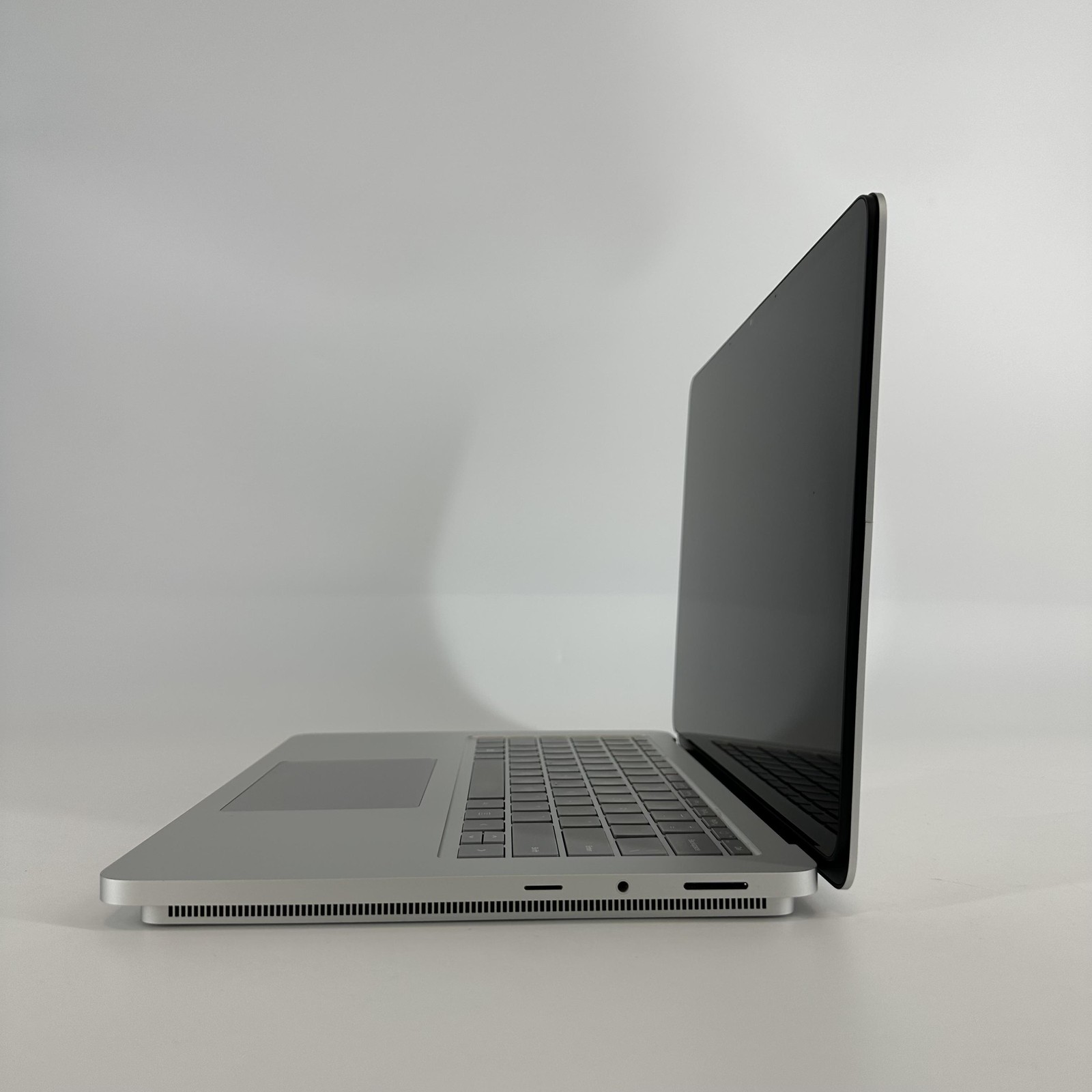Microsoft Surface Laptop Studio 2 14 2K TOUCH i7-13800H 16GB 512GB SSD RTX 4050