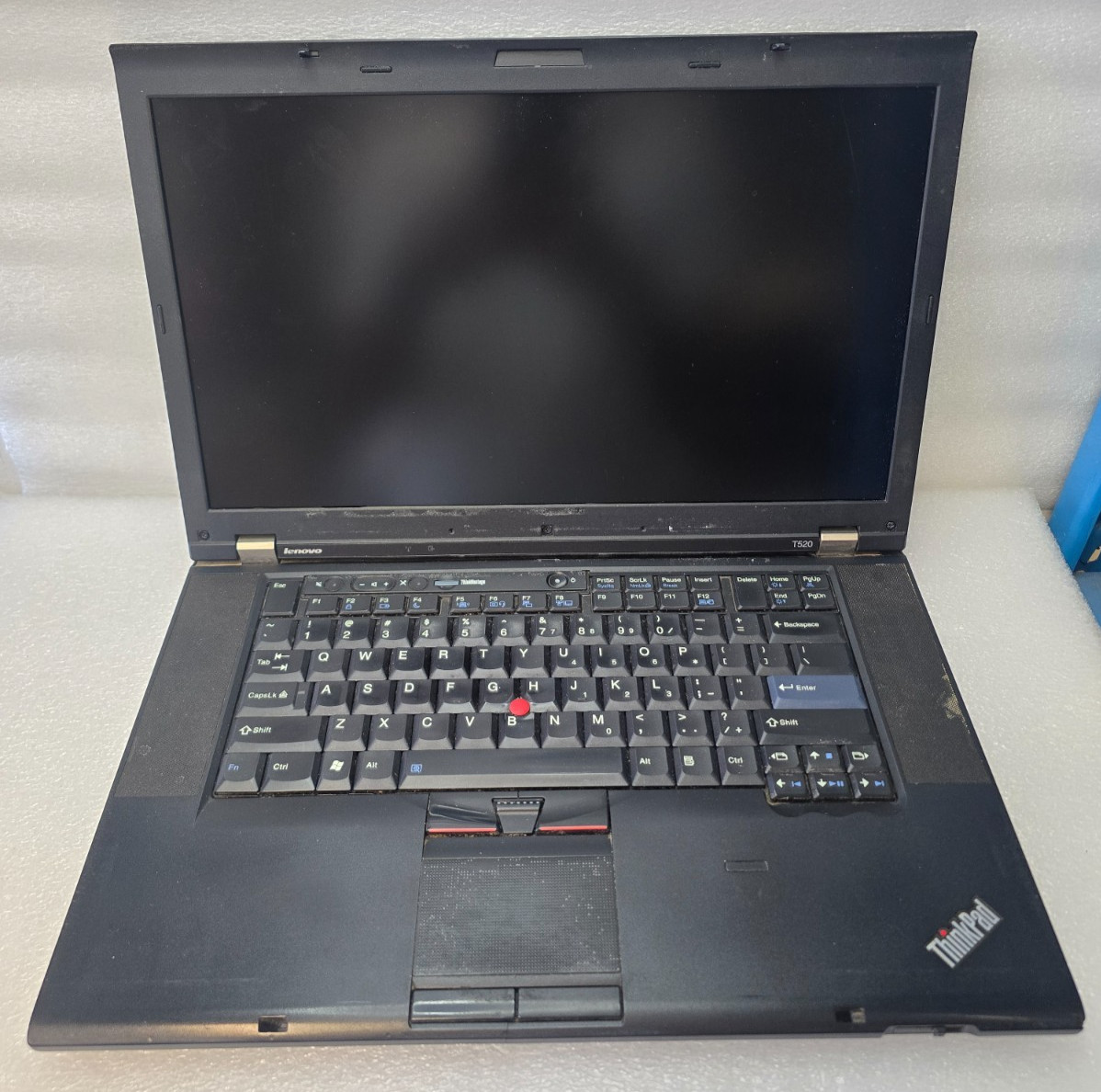 Lenovo ThinkPad T520 15.6″ Display Intel Core i5-2540M 2.6 GHz 4GB RAM Laptop