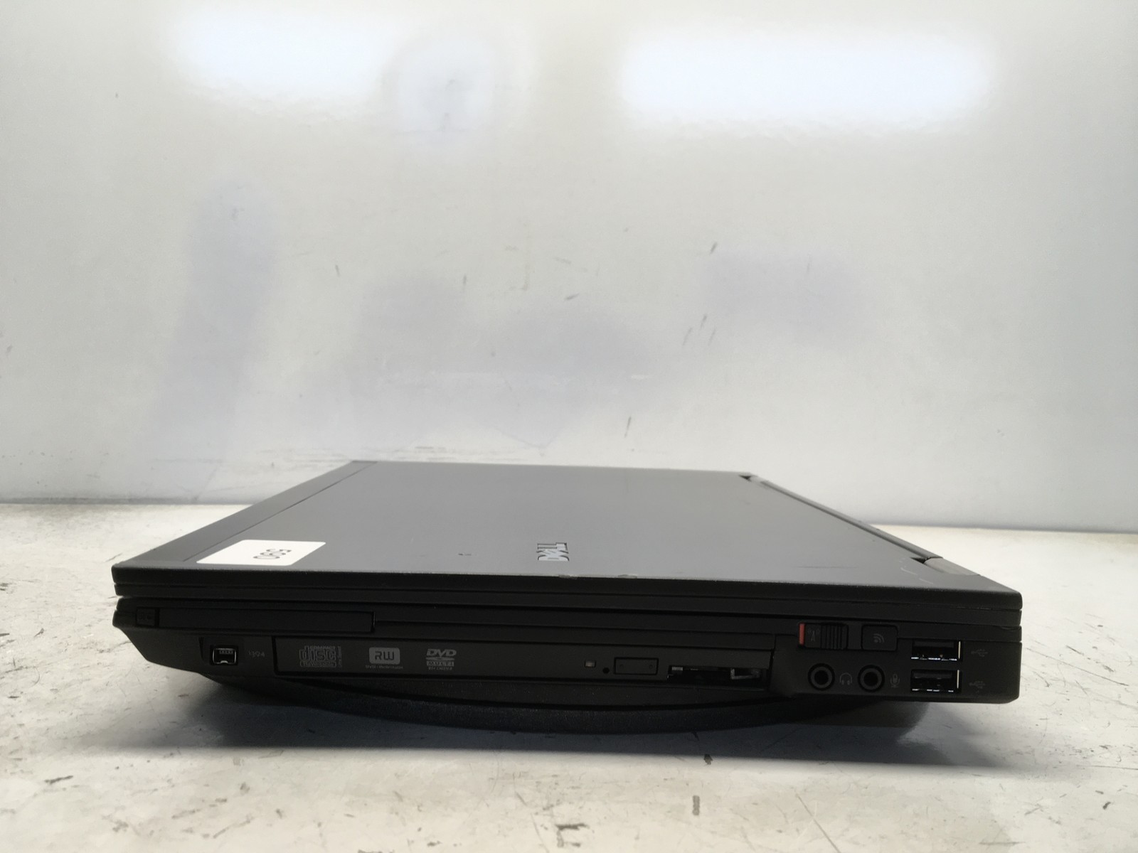 Dell Latitude E6400 Intel Core 2 Duo T9550 2.66GHz 4 GB NO HDD No Batt