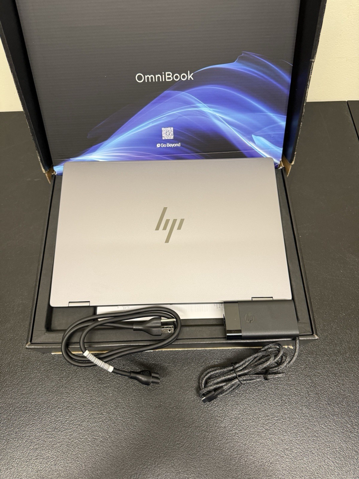 HP OmniBook X Flip 16″ 2-in-1 2K Touch AMD Ryzen™ AI 5 340 16GB RAM 512GB SSD