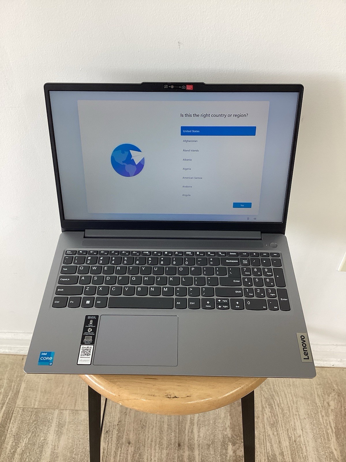 LENOVO 82XB008LUS IdeaPad Slim 3 15IAN8 15.6″ FHD i3-N305 1.8GHz Intel UHD