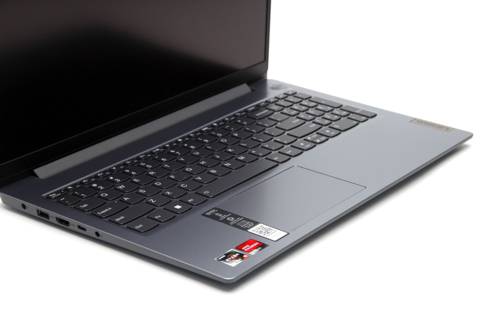 Lenovo IdeaPad Slim 3 15.6” Touch Laptop Ryzen 5 7520U 8GB RAM 512GB SSD Win 11