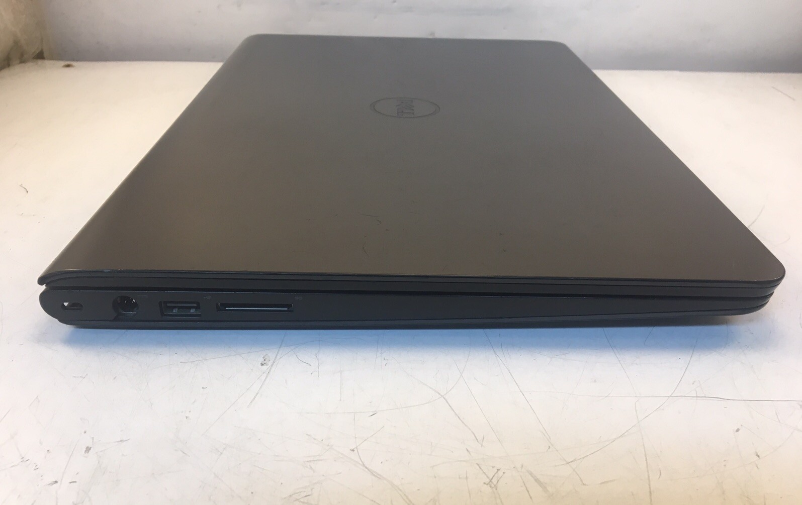 DELL LATITUDE 3550 | Intel Core i5-5200U 2.20 GHZ | 4 GB | No HDD/OS -Bios Boot