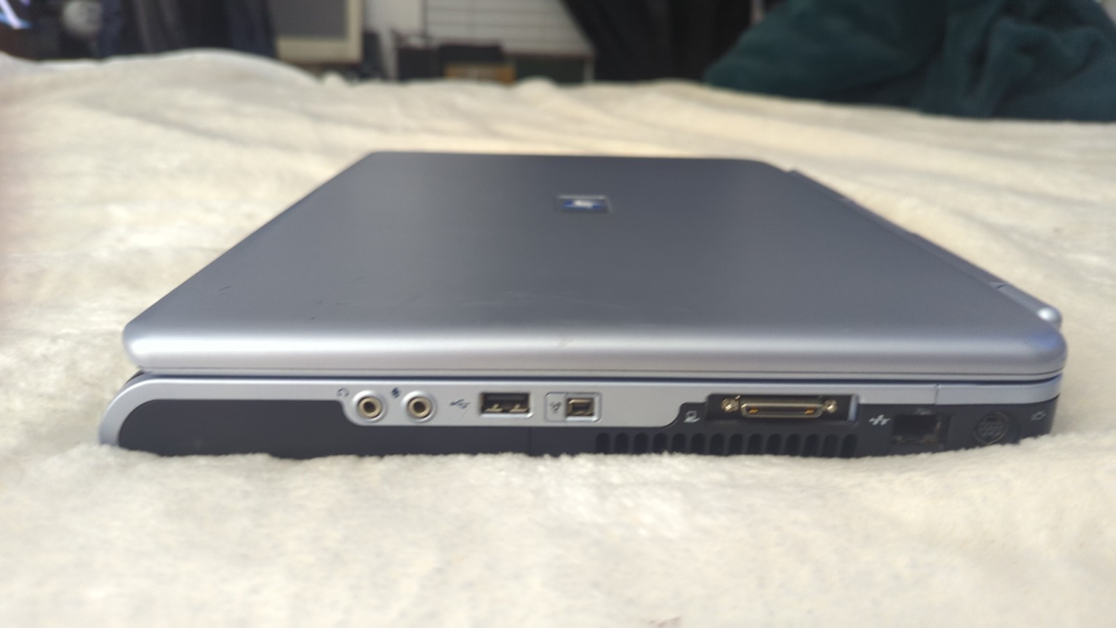 HP Pavilion ZV5000 Amd Athlon 64 768MB Bad Bat 64gb Ssd