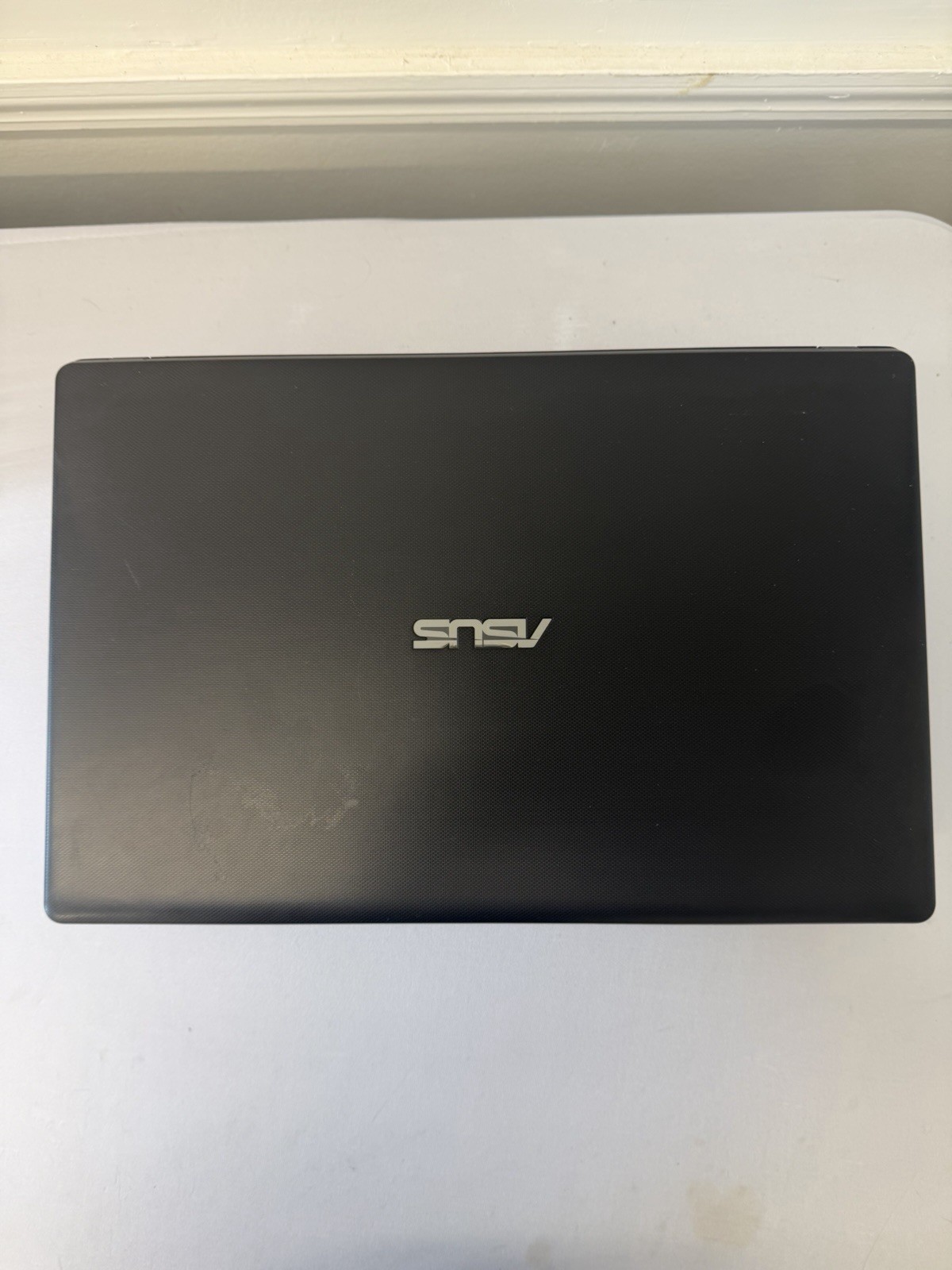 Asus X551M Laptop – Good Screen – Intel Celeron N2840 – RAM 8 GB -Read Des