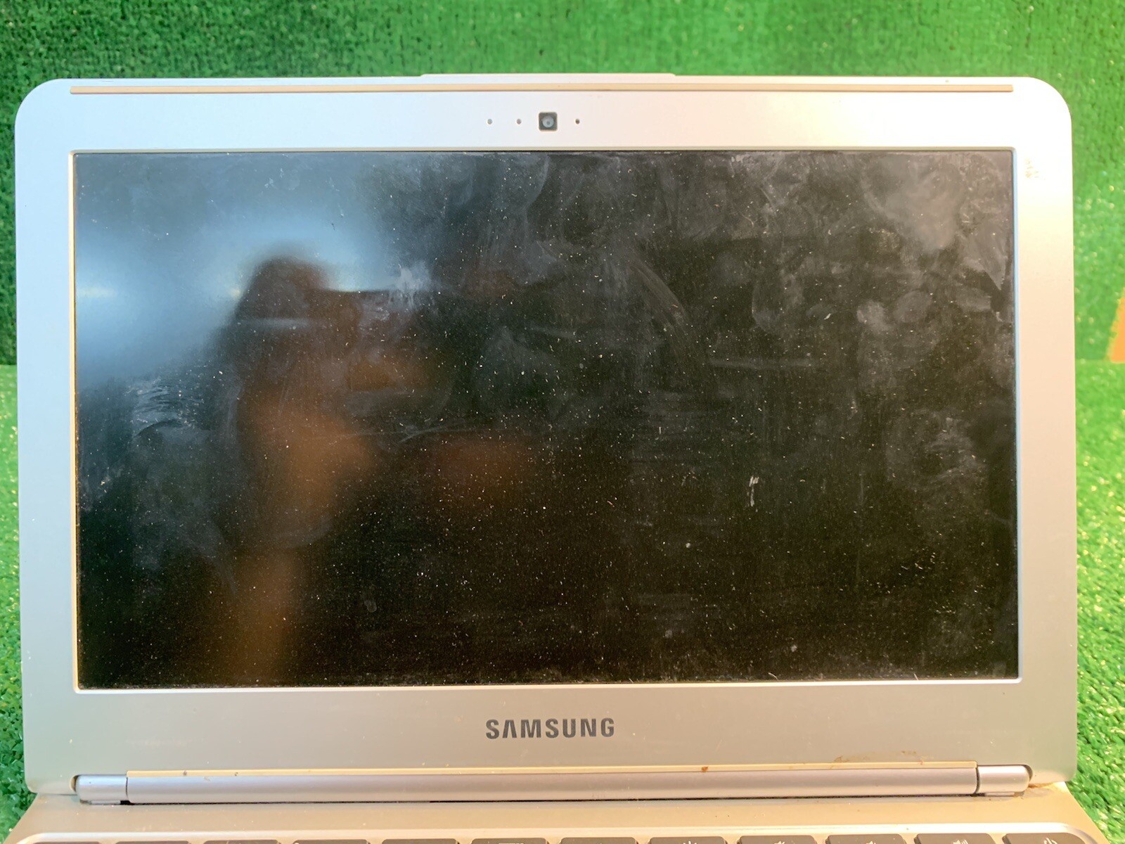 samsung notebook xe303c12 laptop for parts or repair
