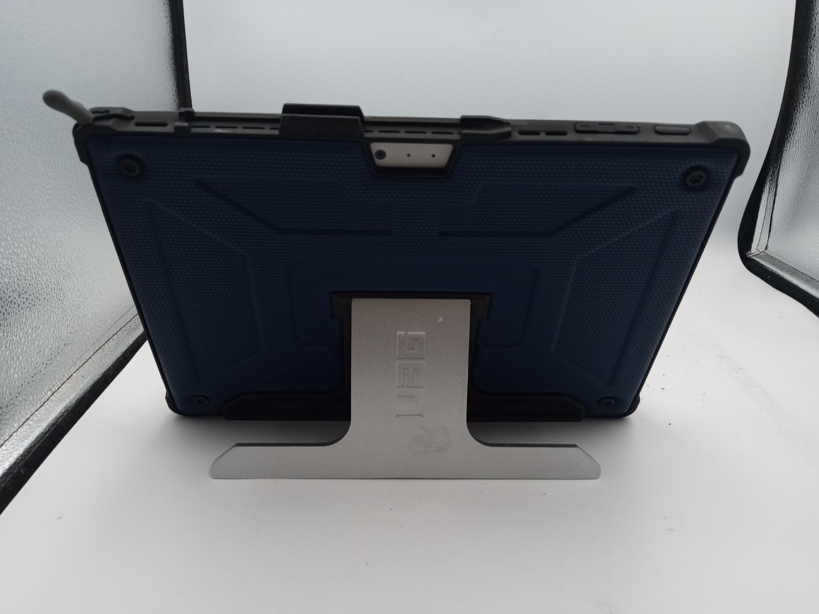 Microsoft Surface Pro 3 1631 12″ i7-4650U 8GB RAM 256GB SSD W11 with Case -RR