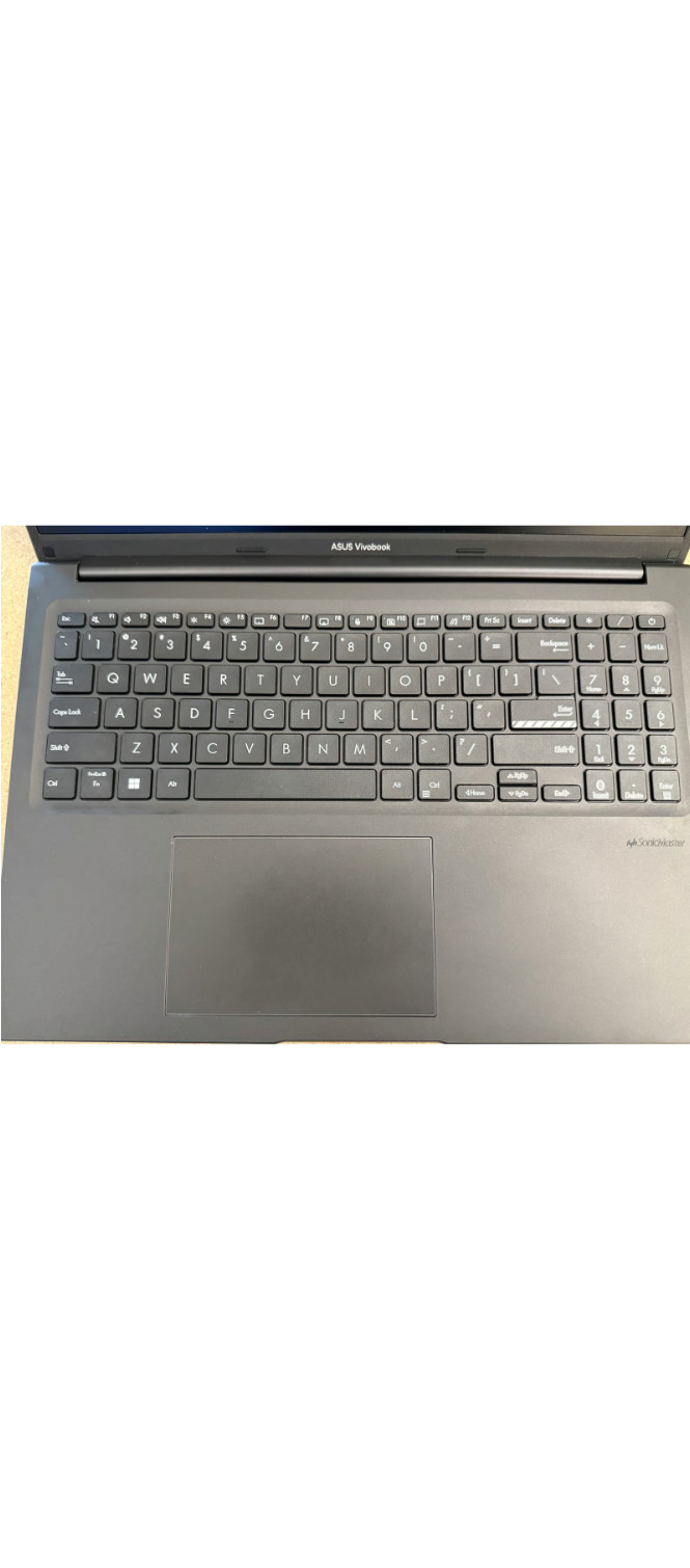 Asus Vivobook X1605za_F1605ZA FOR PARTS Comes with charger. Will not turn on.