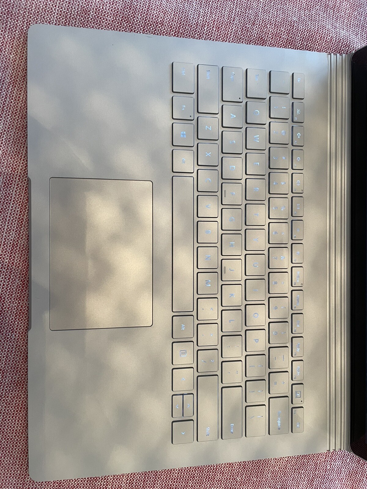 Microsoft Surface Book 3 13.5″ (256GB SSD, Intel Core i5 10th Gen., 3.70 GHz,…