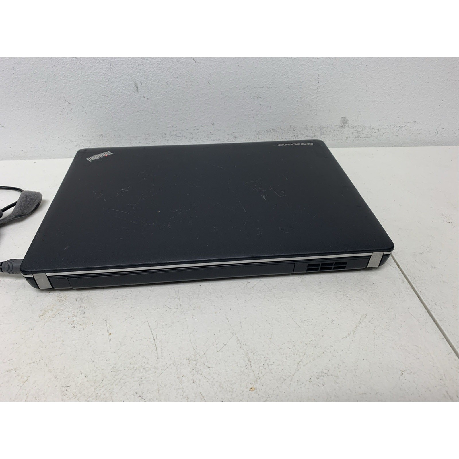 Lenovo ThinkPad Edge E430 14″ i5-2450M 2.5ghz 4GB Ram 120gbSSD WIND10 Pro Read