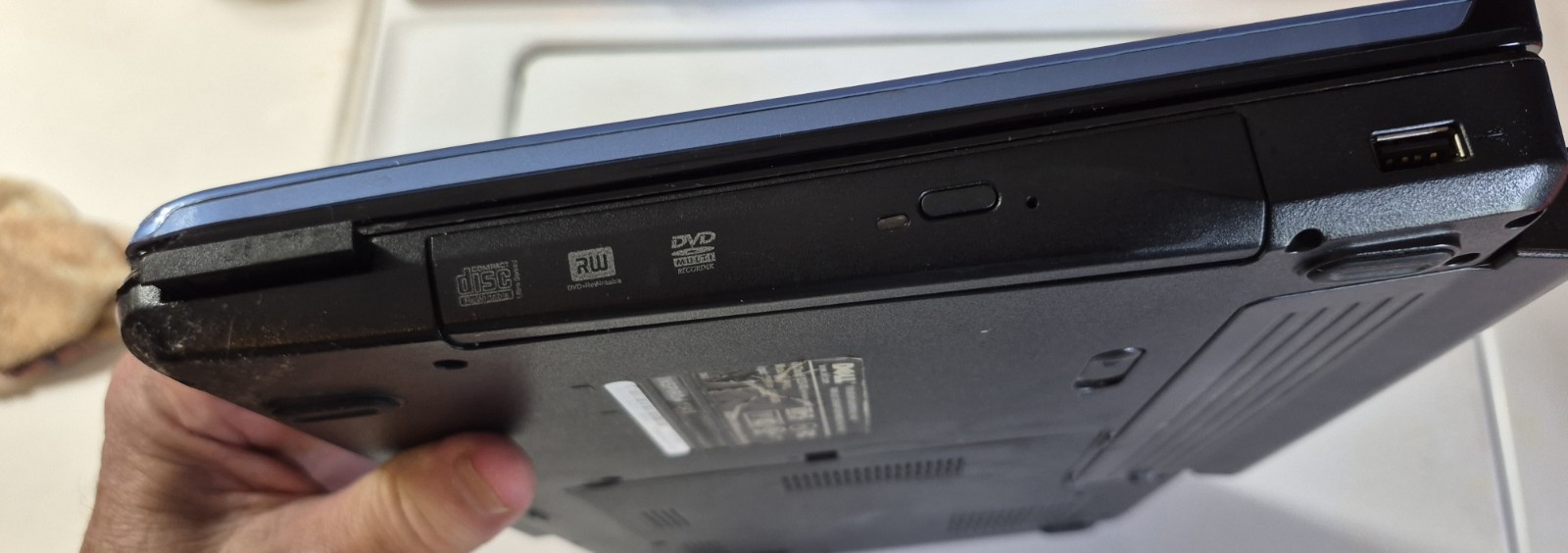 Dell Inspiron 1545 Laptop For Repair Or Parts, No Charger
