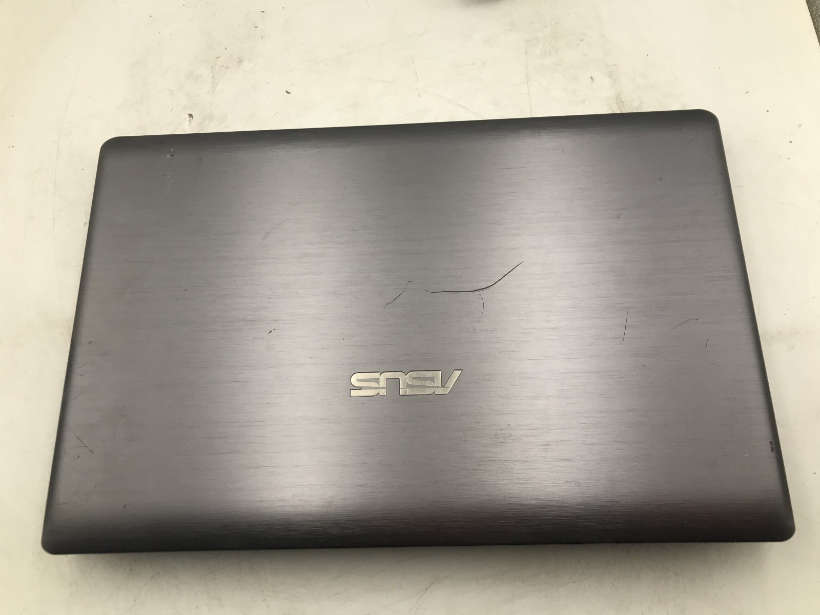 ASUS K55A NOTEBOOK – BOOTS TO BIOS – INTEL I5 3210M – 4GB RAM – READ DESCRIP -BB