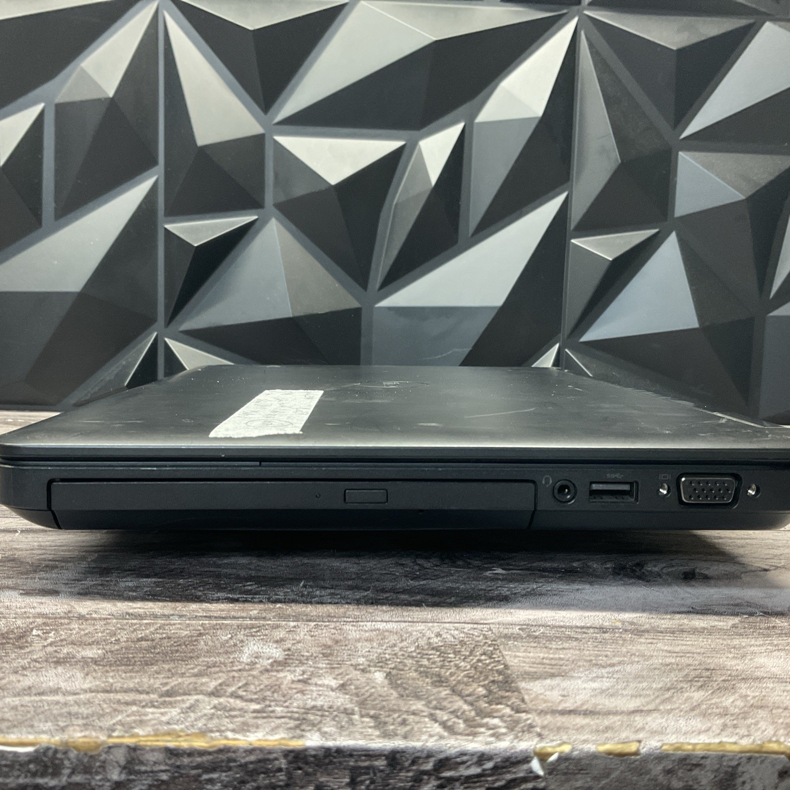 Dell Latitude E5440 / i5 4th Gen / No RAM / No SSD / M20