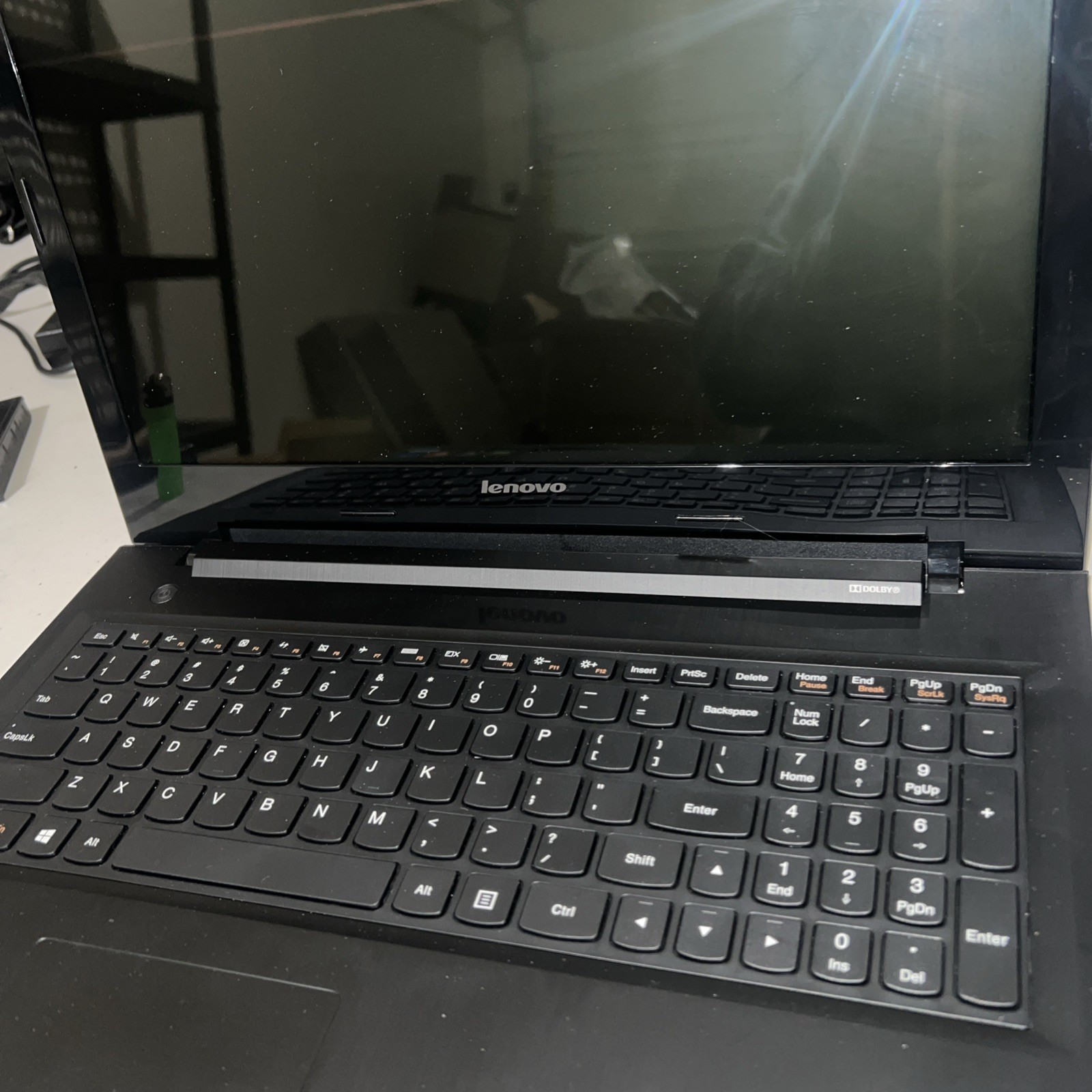 LENOVO G50 Laptop AMD A6 Windows 8 Bad Battery No charger