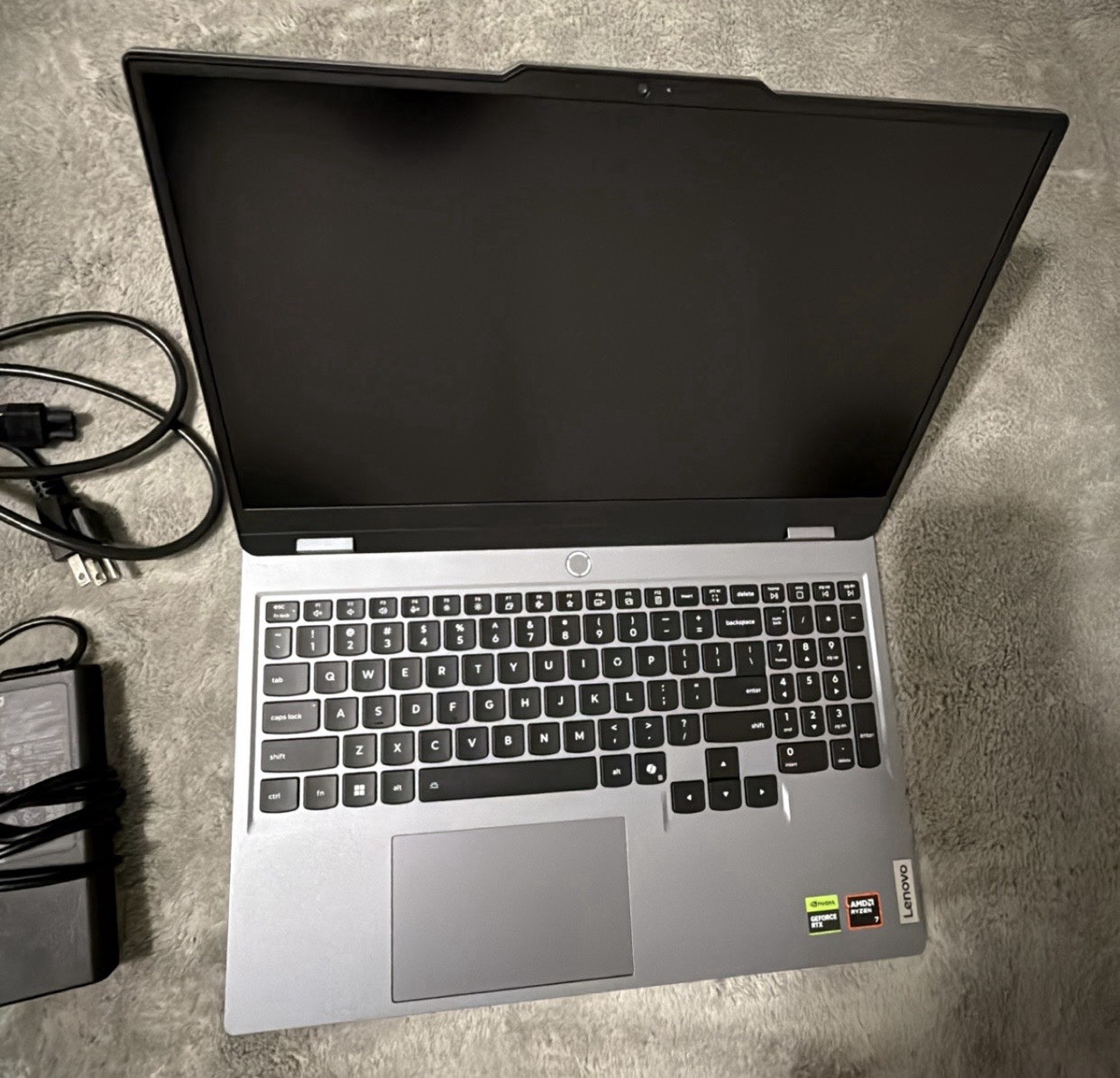 Lenovo LOQ 15.6″ FHD AMD Ryzen5 7235H/16GB/512GB/NVIDIA RTX4050 Gaming Laptop
