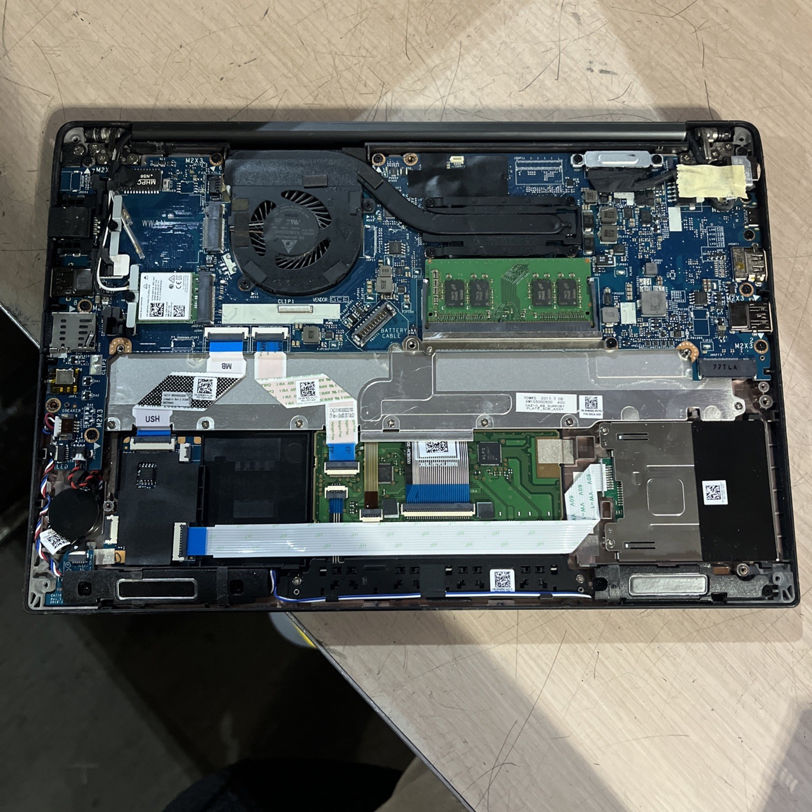 DELL LATITUDE 7280 INTEL CORE I5-6300U 2.40GHZ 8GB RAM NO HD
